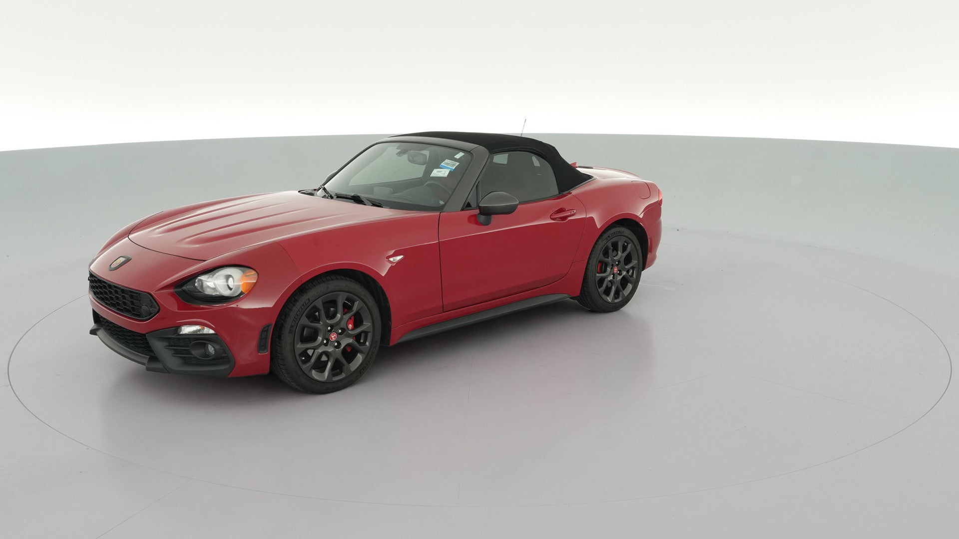 2018 FIAT 124 Spider vehicle photo