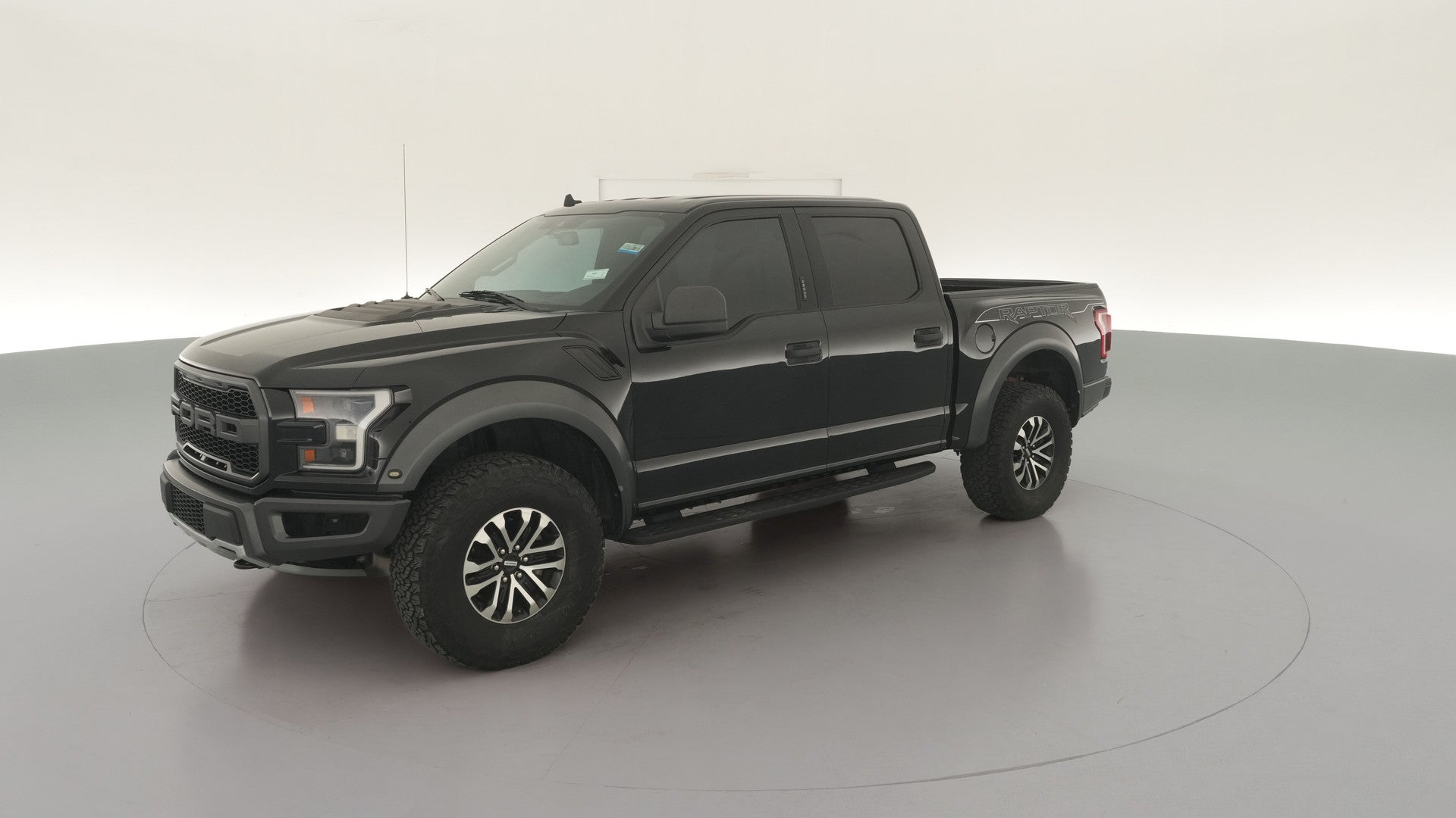 2019 Ford F150 SuperCrew Cab vehicle photo