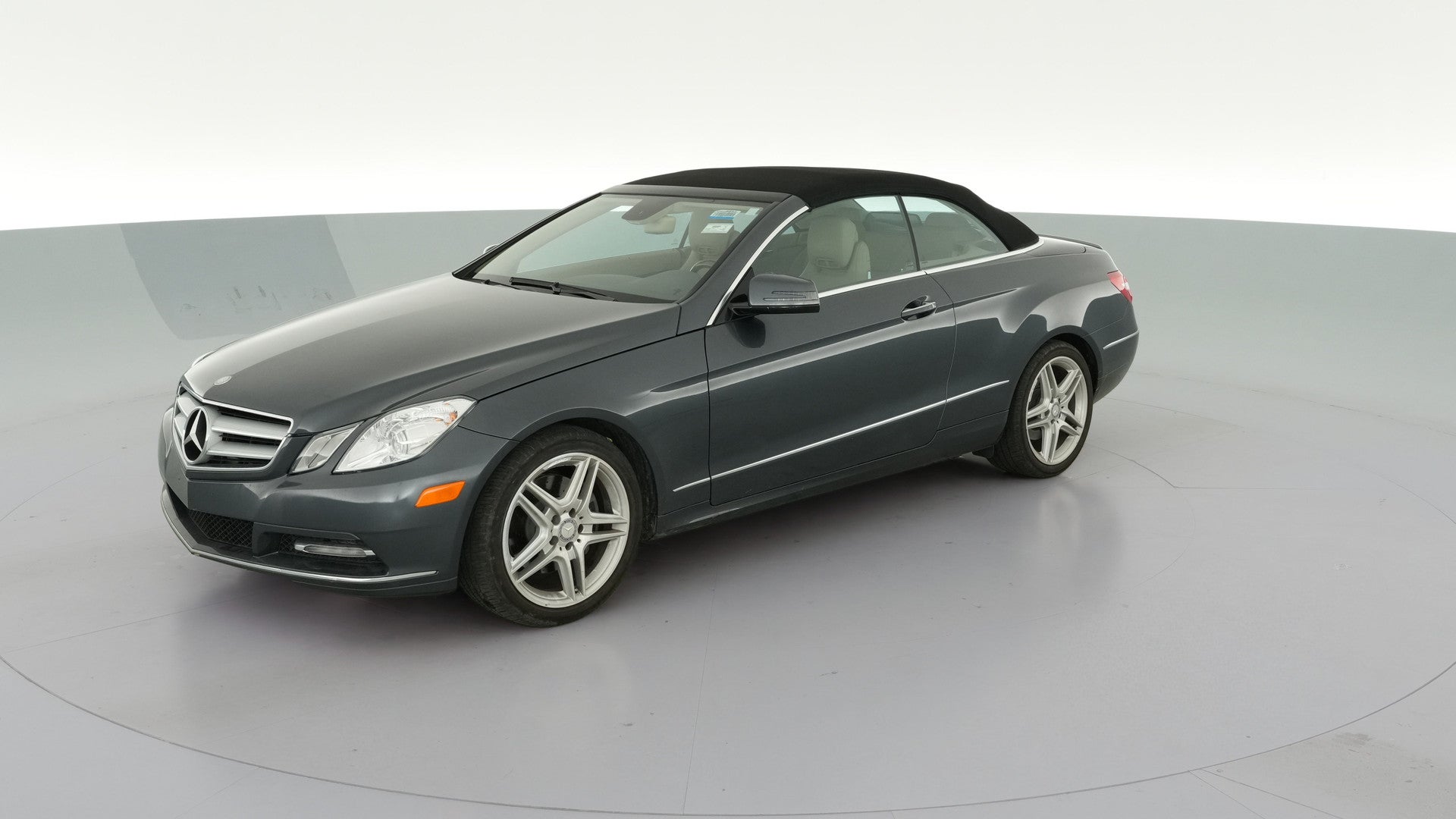 2013 Mercedes-Benz E-Class vehicle photo