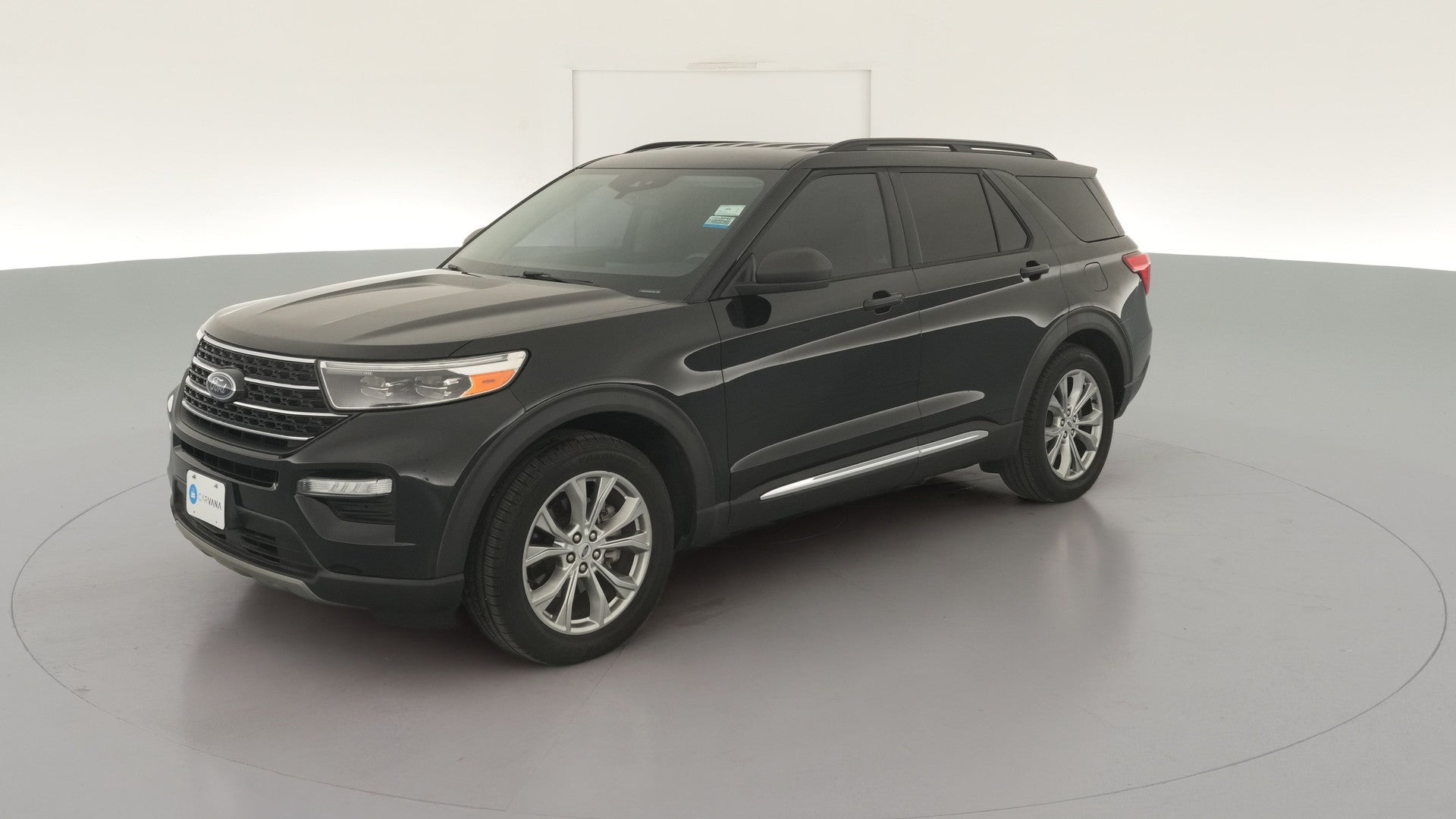 2021 Ford Explorer vehicle photo