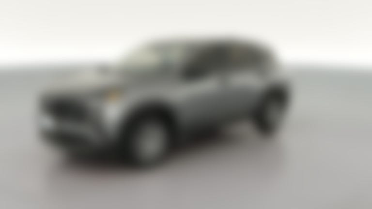 2025 Nissan Kicks vehicle photo