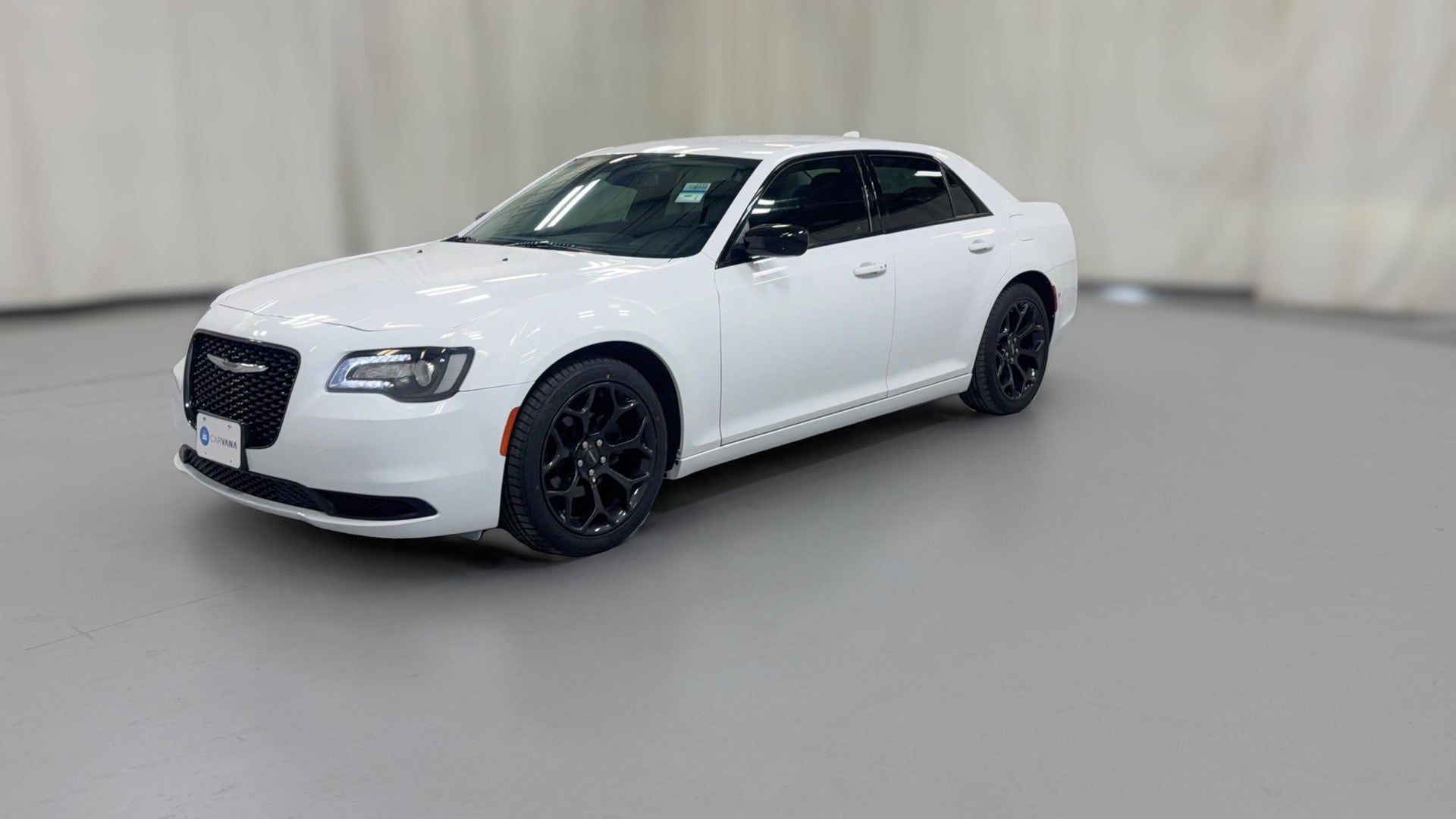 2020 Chrysler 300 vehicle photo
