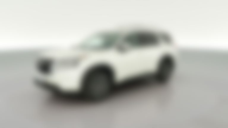 2024 Nissan Pathfinder vehicle photo