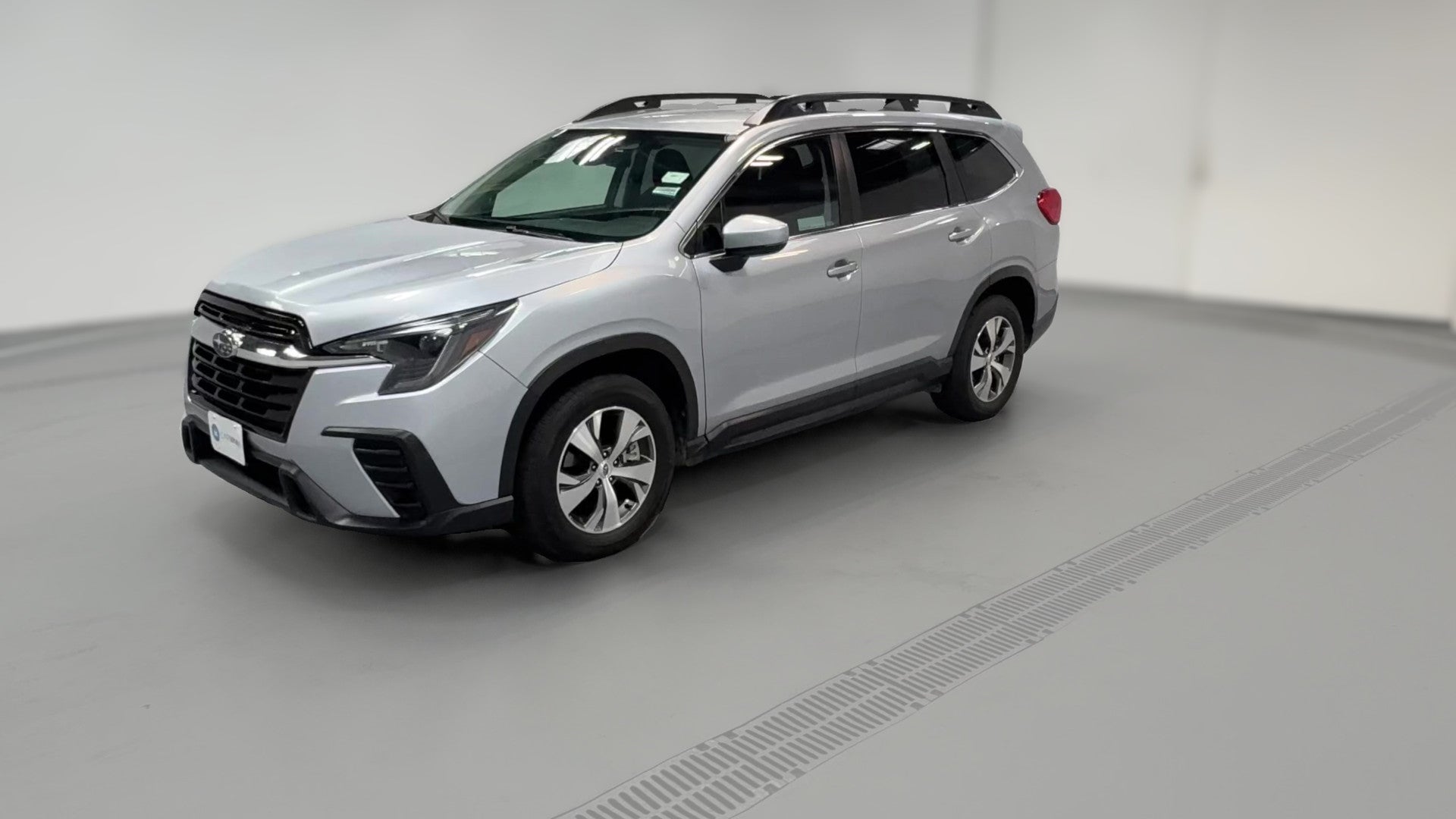2024 Subaru Ascent vehicle photo