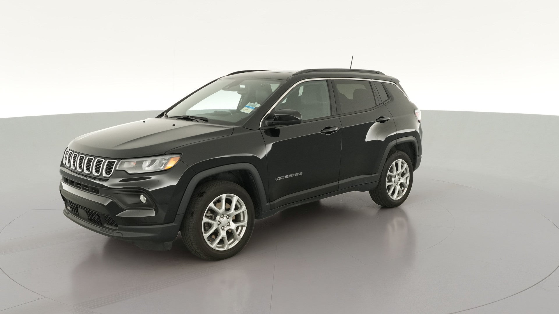 2024 Jeep Compass vehicle photo