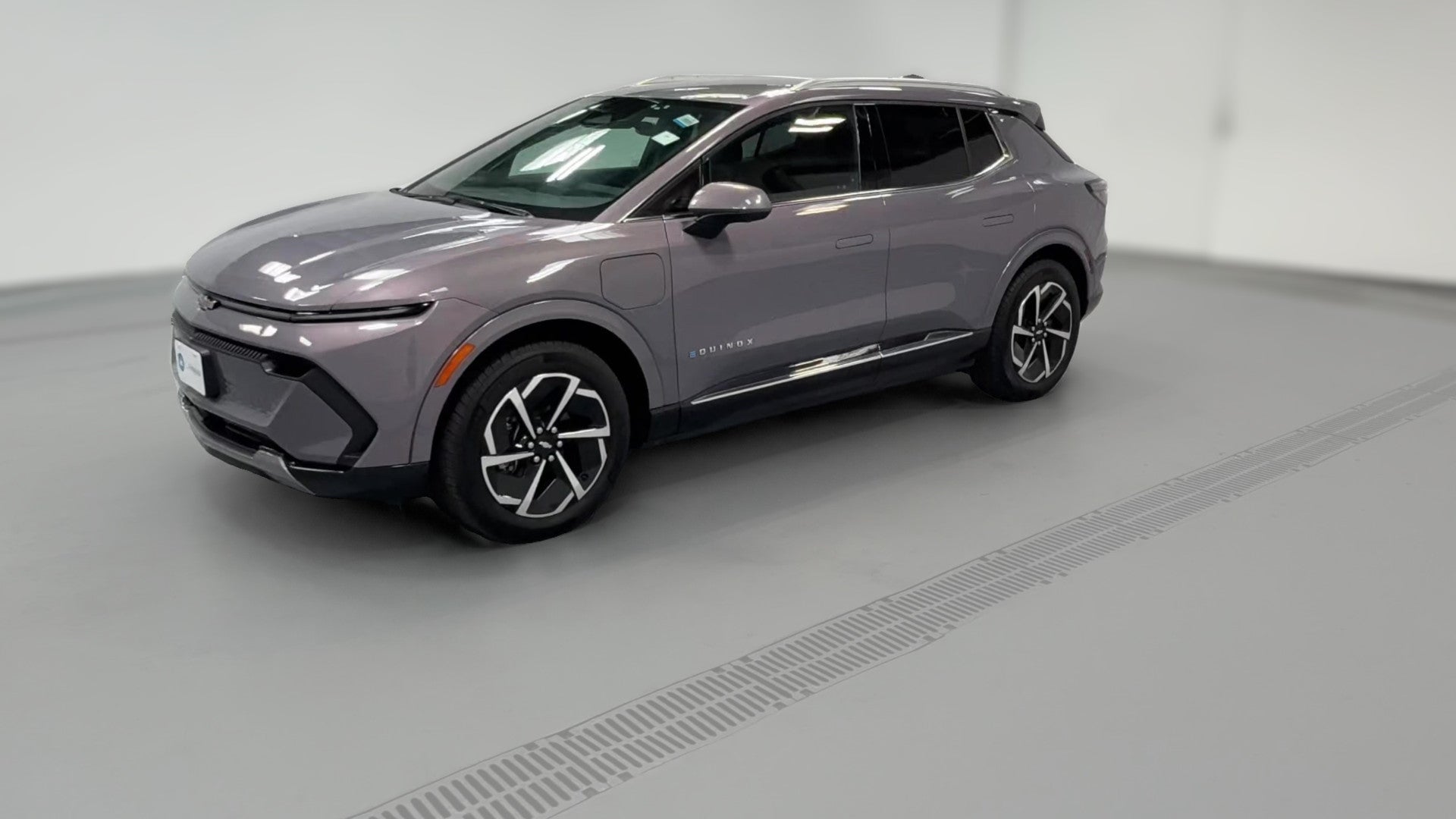 2024 Chevrolet Equinox EV vehicle photo