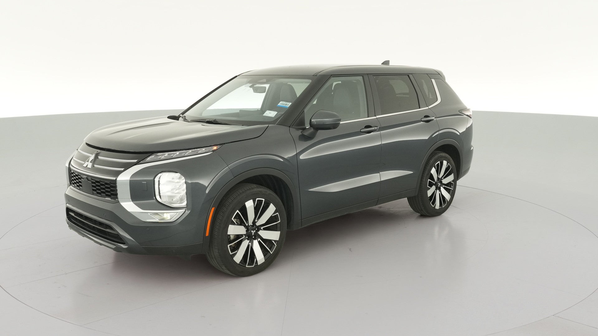2025 Mitsubishi Outlander vehicle photo