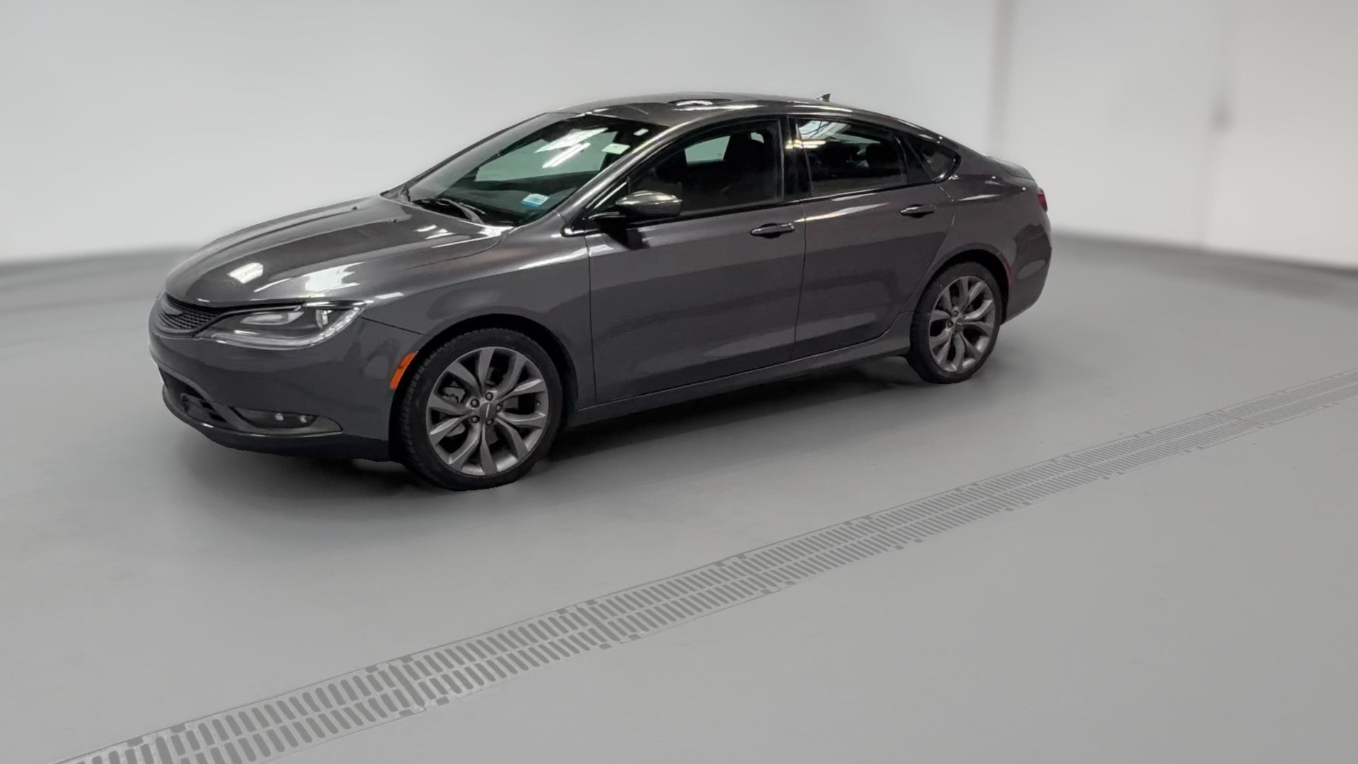2017 Chrysler 200 vehicle photo