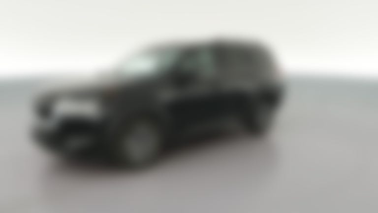 2025 Nissan Pathfinder vehicle photo
