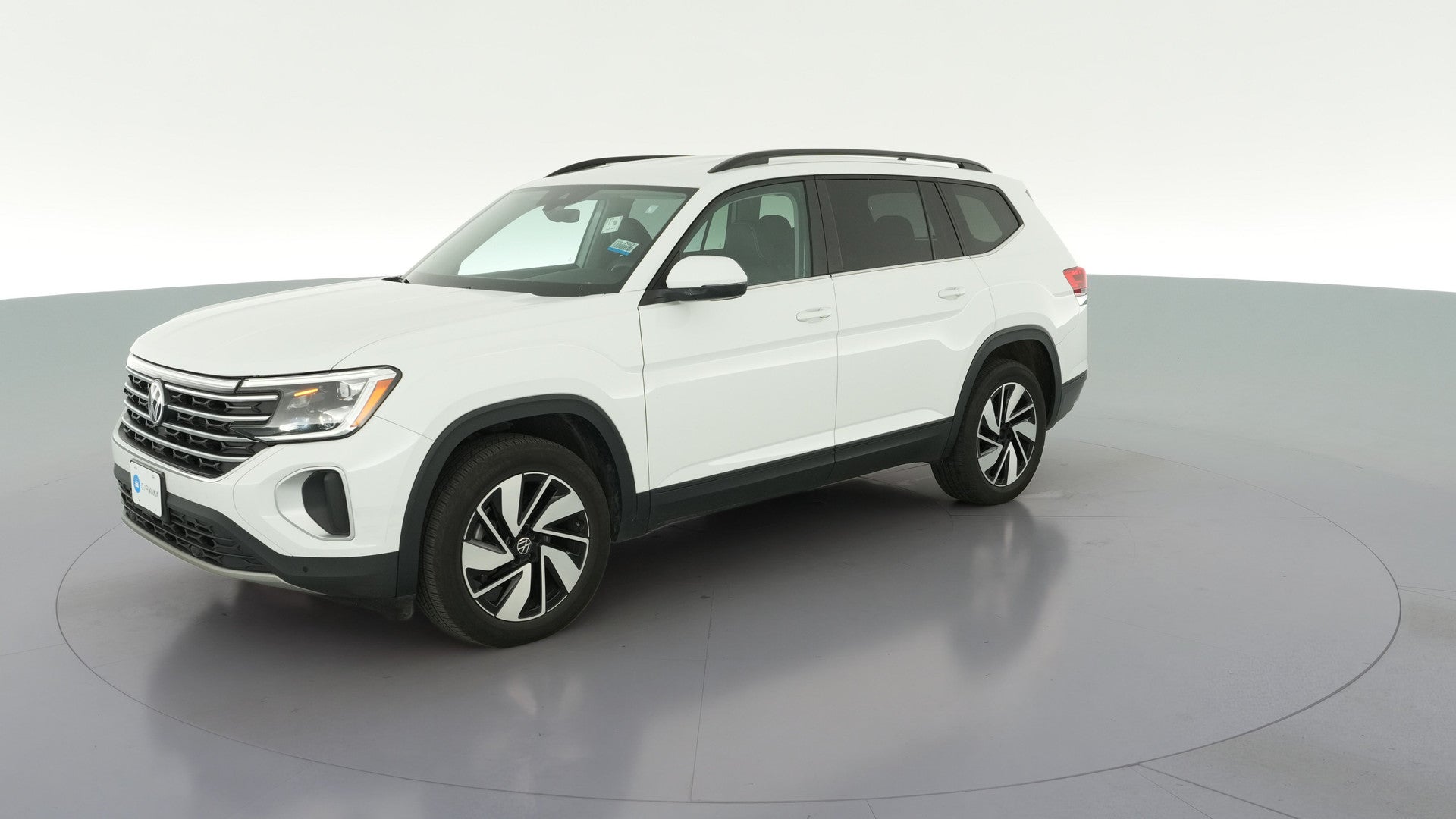 2025 Volkswagen Atlas vehicle photo