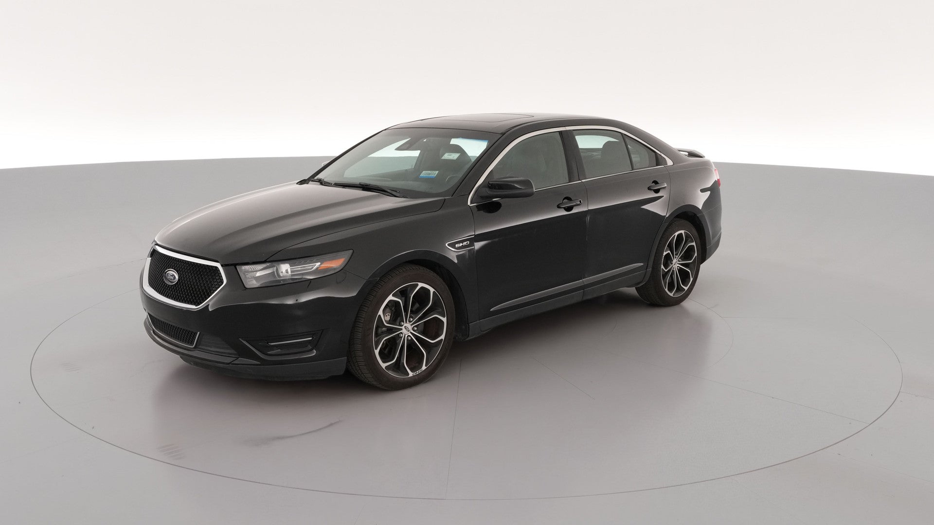 2015 Ford Taurus vehicle photo