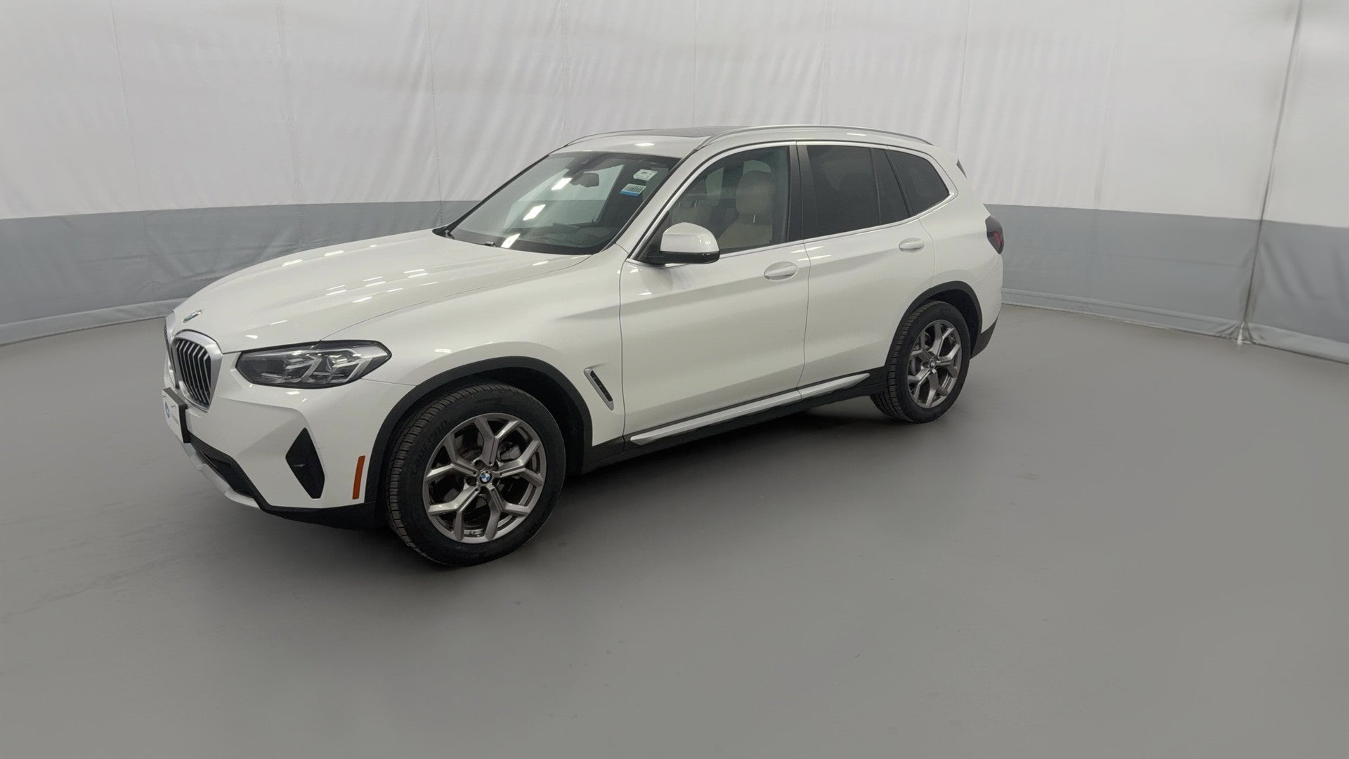 2024 BMW X3 vehicle photo