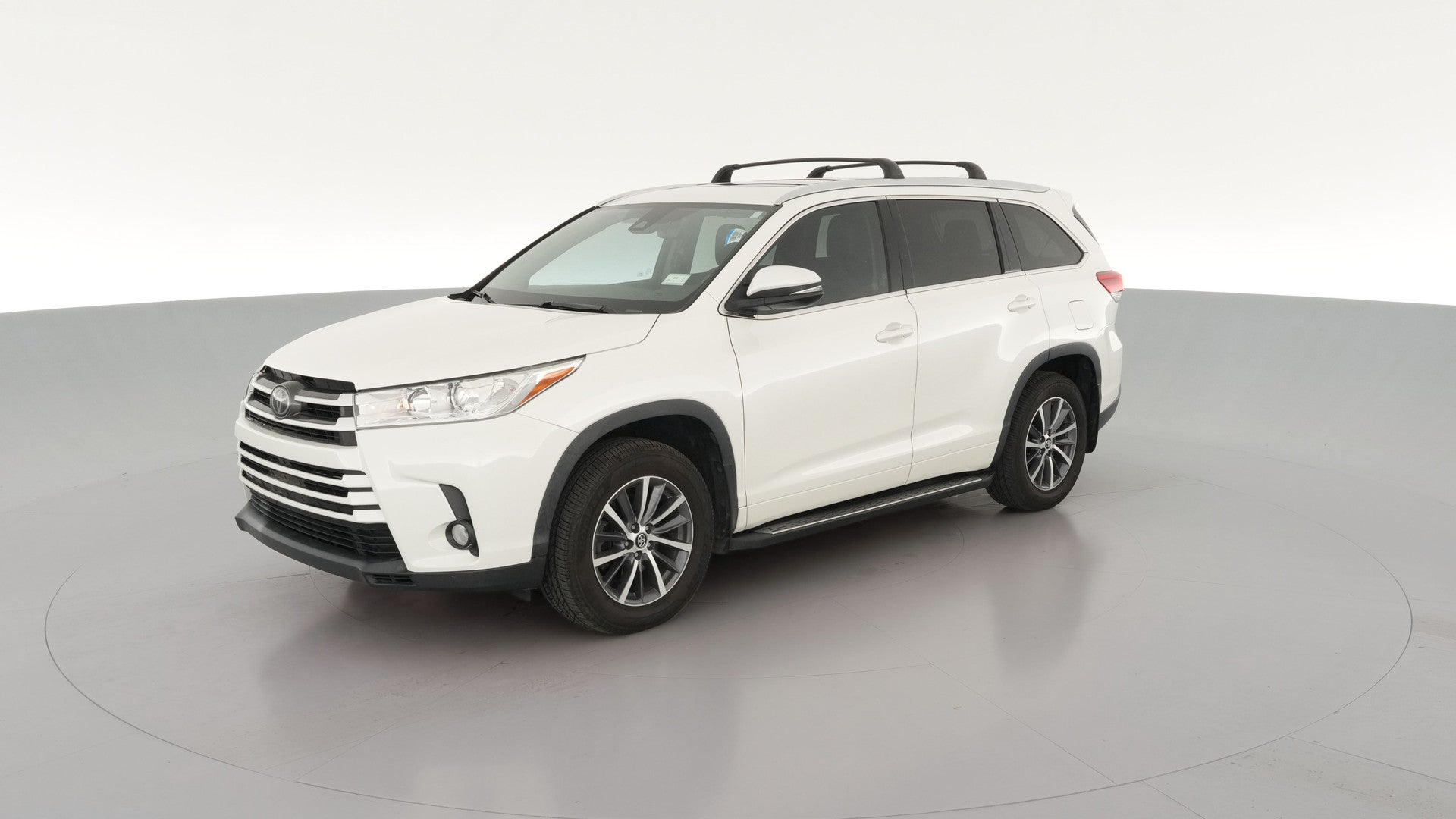 2018 Toyota Highlander vehicle photo