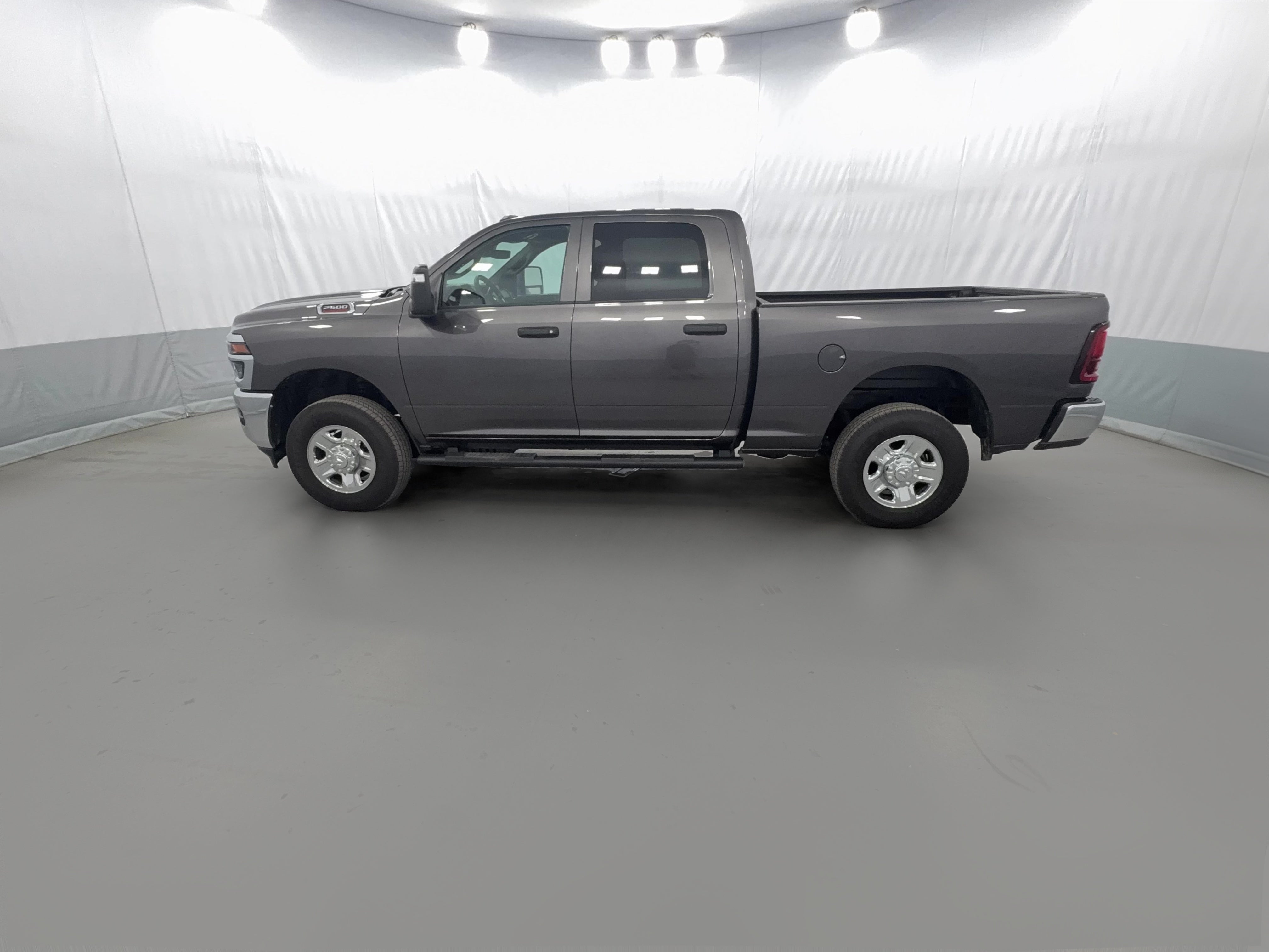 2026 RAM Ram 2500 Pickup Tradesman - Photo 25