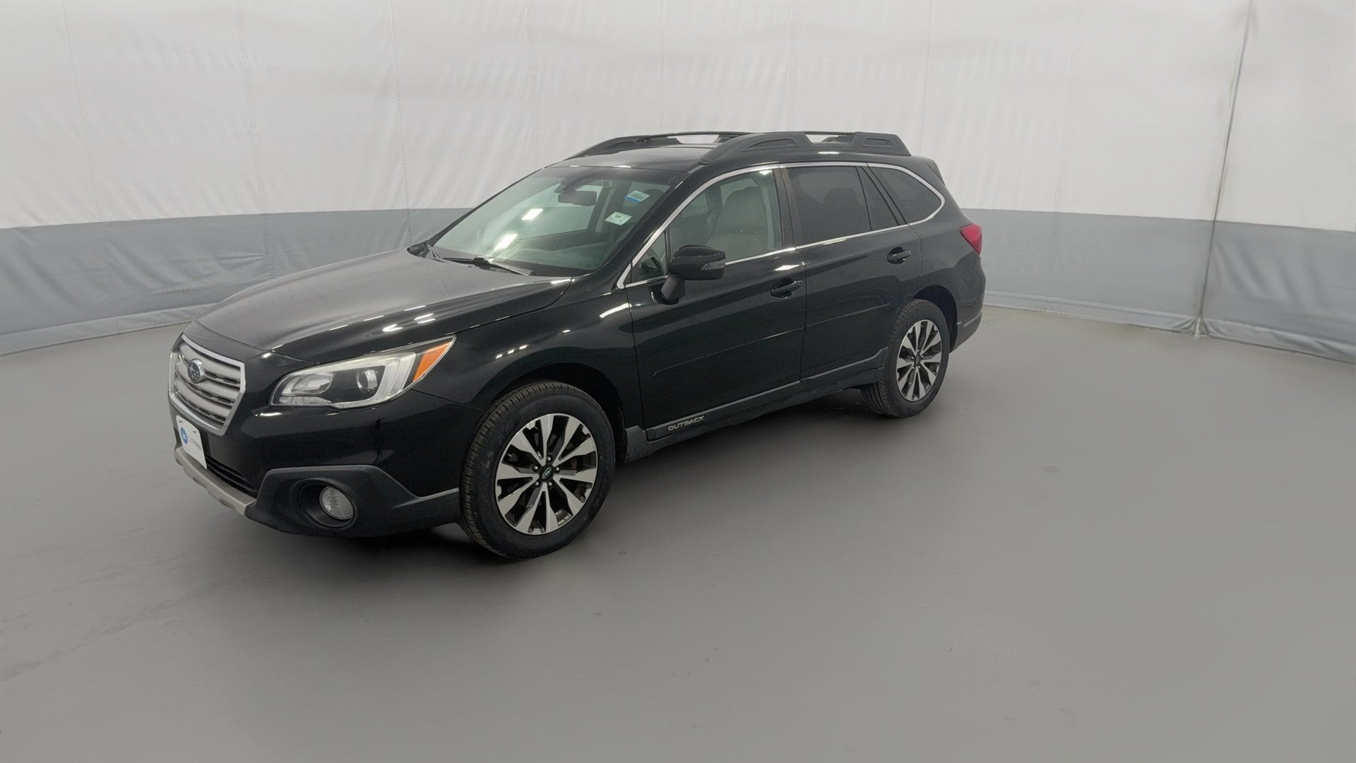 2017 Subaru Outback vehicle photo