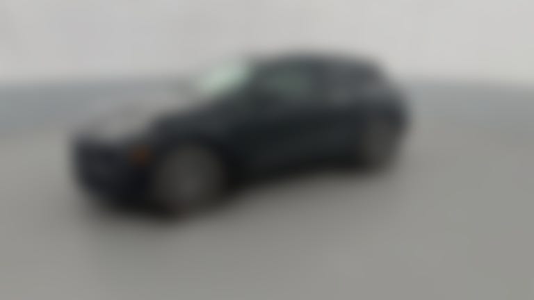 2020 Porsche Macan vehicle photo