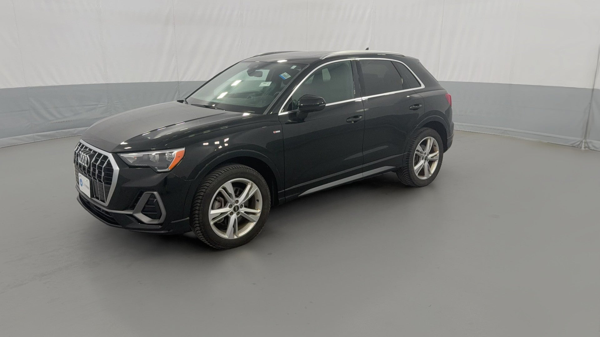 2021 Audi Q3 vehicle photo