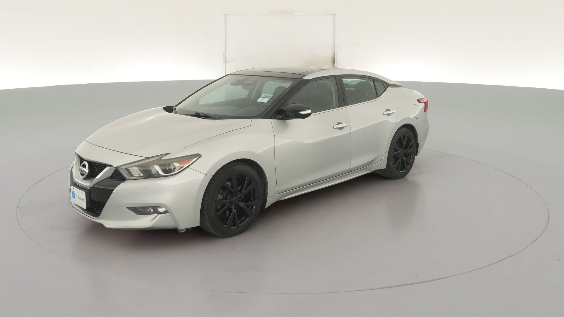 2017 Nissan Maxima vehicle photo