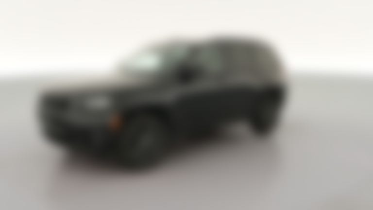 2026 Jeep Grand Cherokee vehicle photo