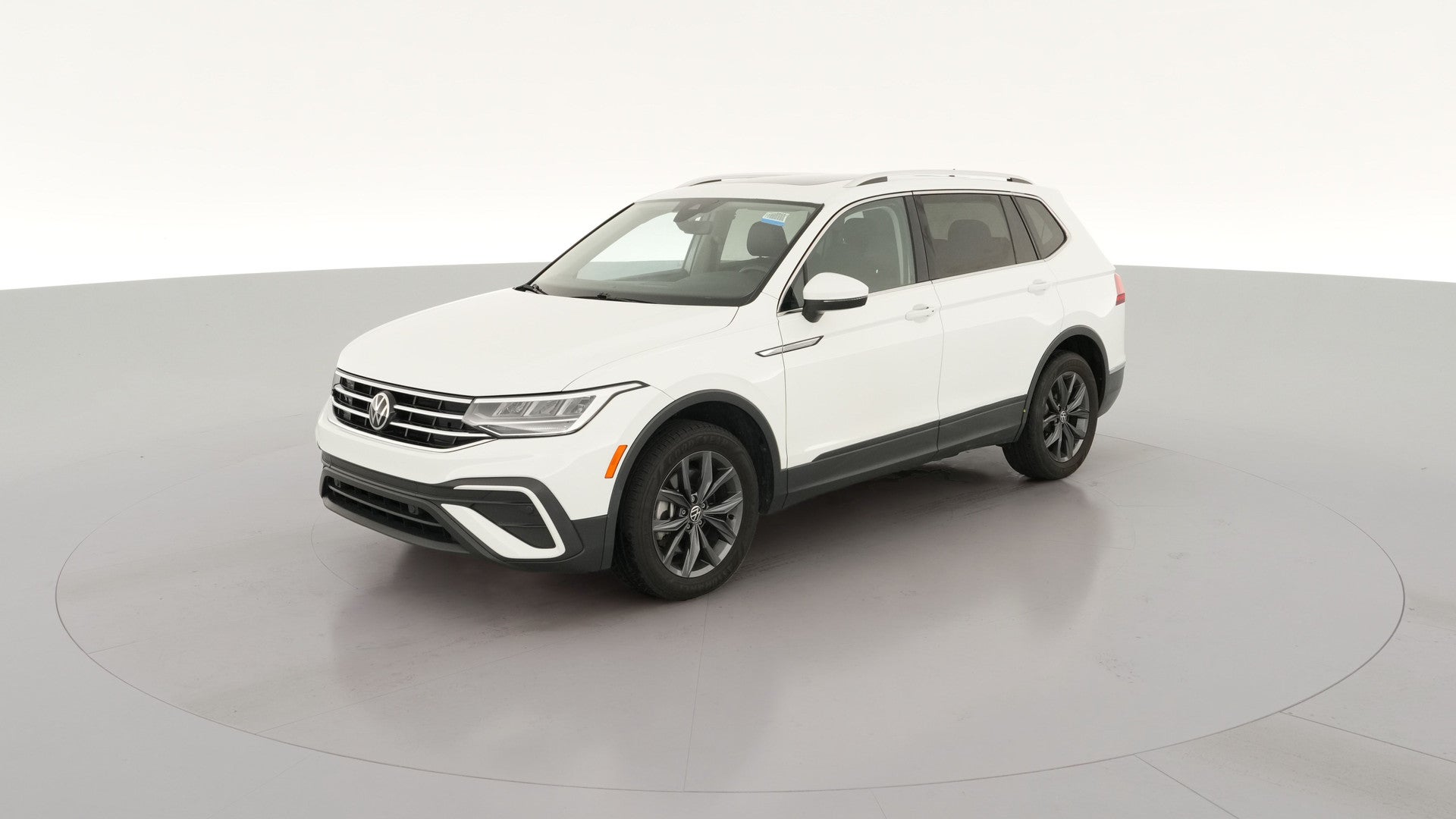 2022 Volkswagen Tiguan vehicle photo