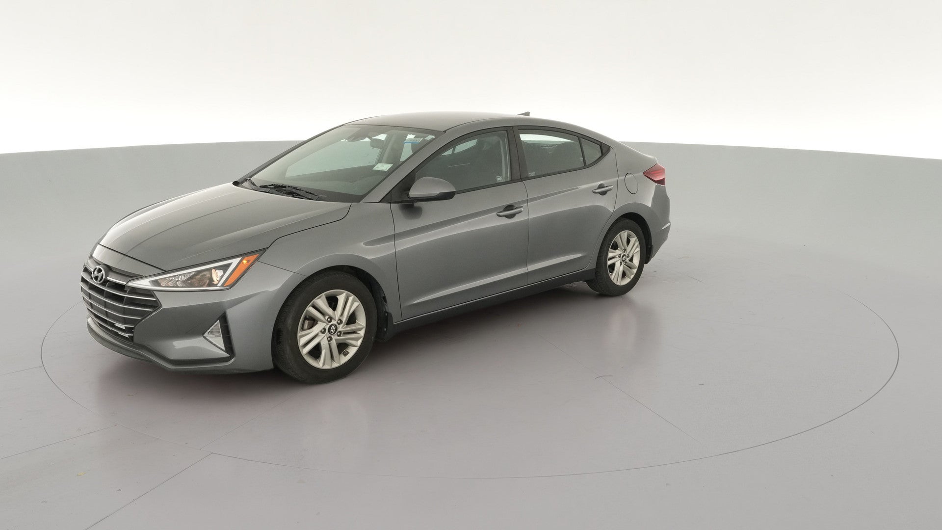 2019 Hyundai Elantra vehicle photo