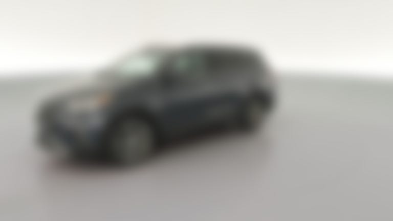 2017 Hyundai Santa Fe vehicle photo