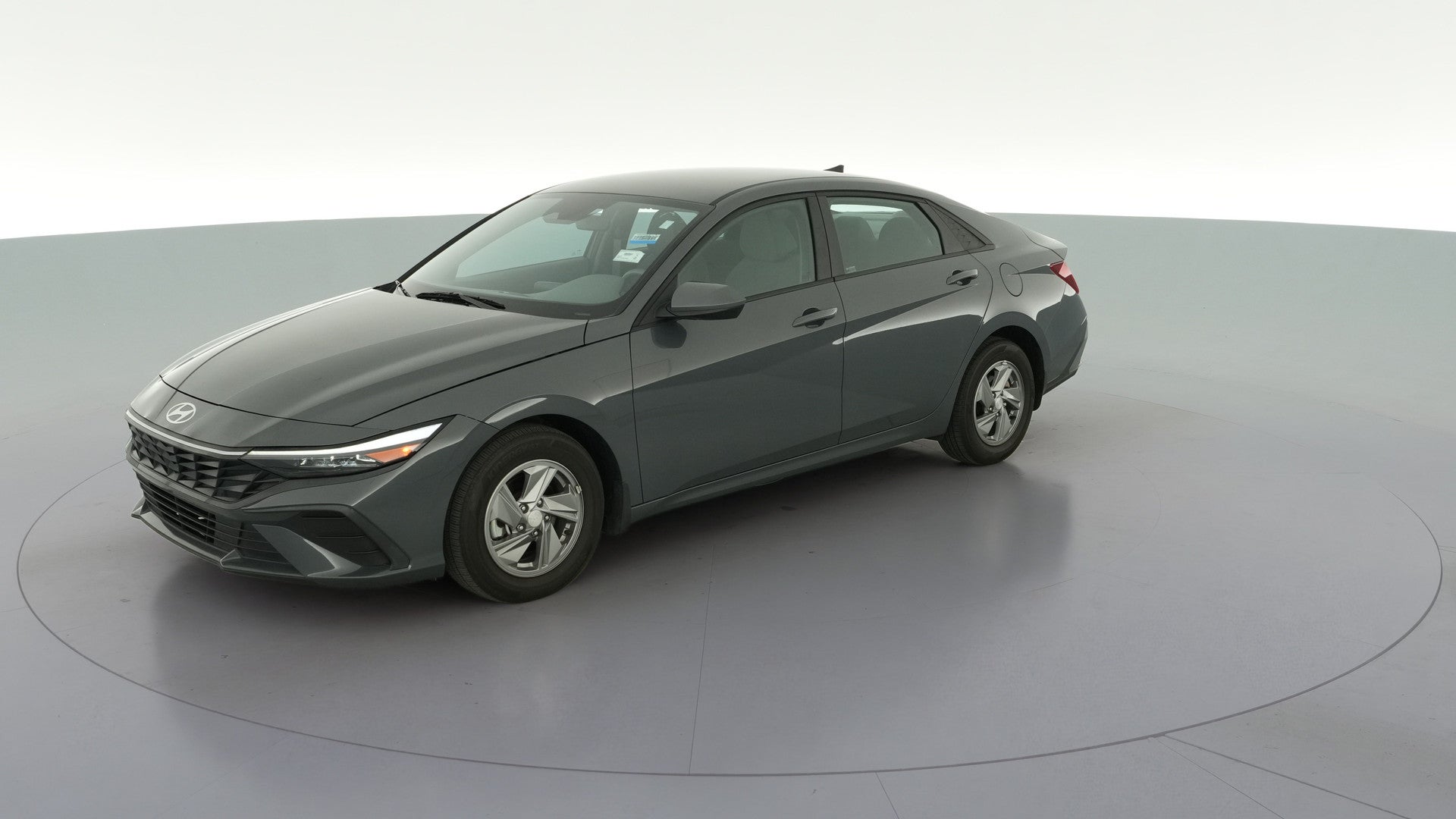 2025 Hyundai Elantra vehicle photo