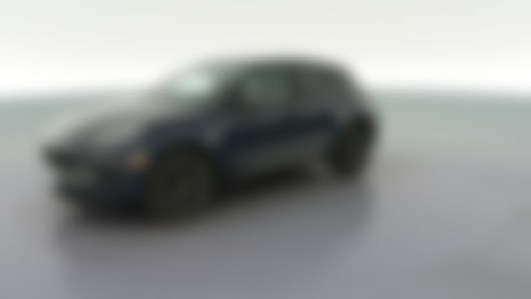 2023 Porsche Macan vehicle photo