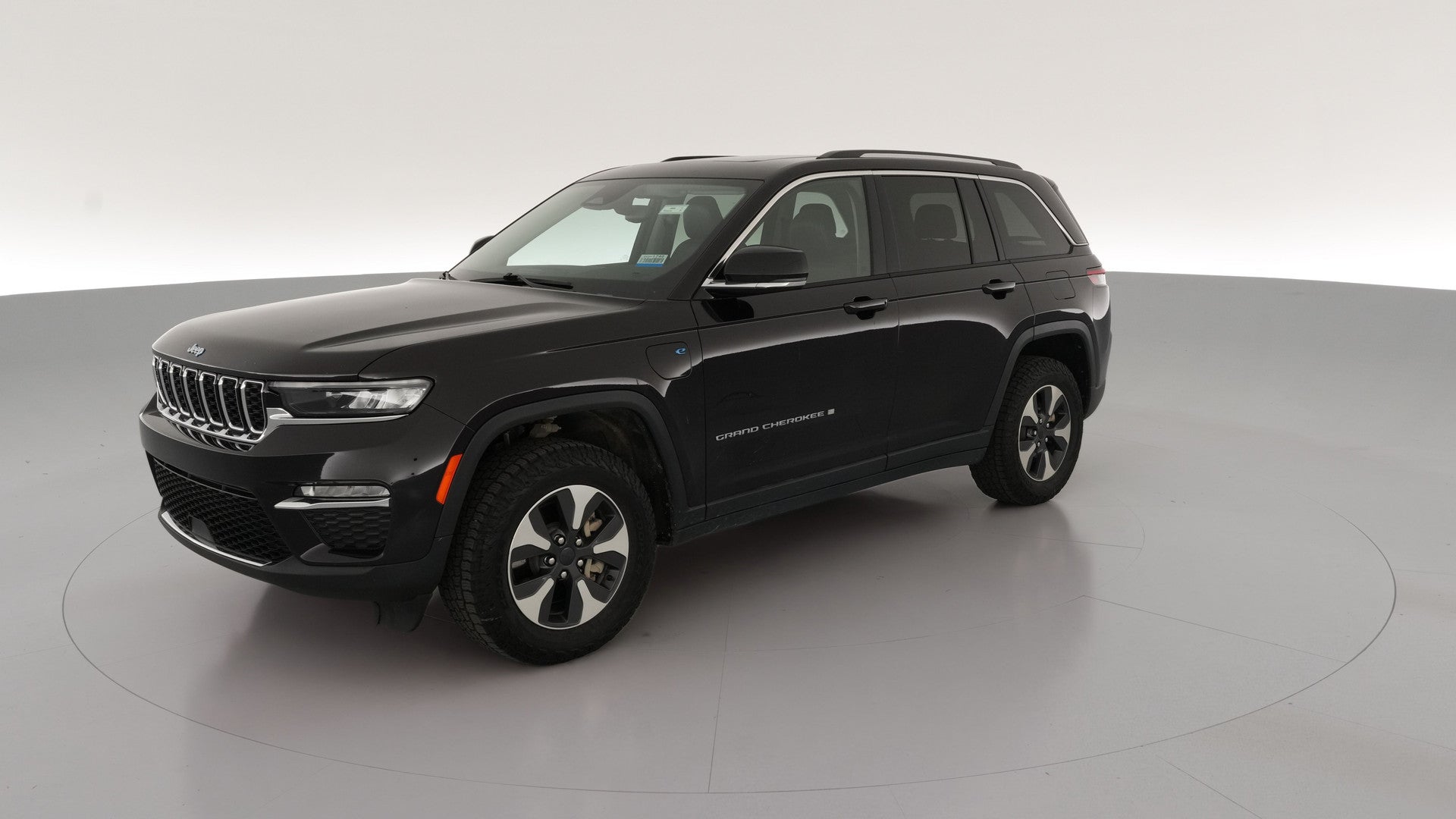 2022 Jeep Grand Cherokee 4xe vehicle photo