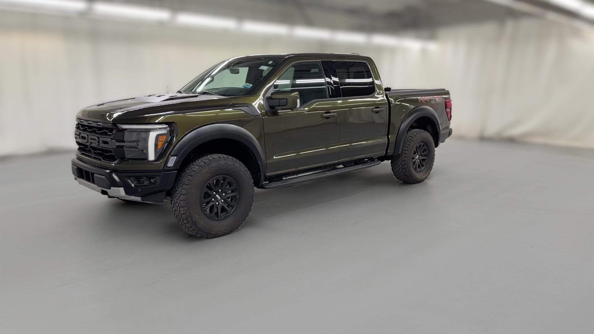 2024 Ford F150 SuperCrew Cab vehicle photo