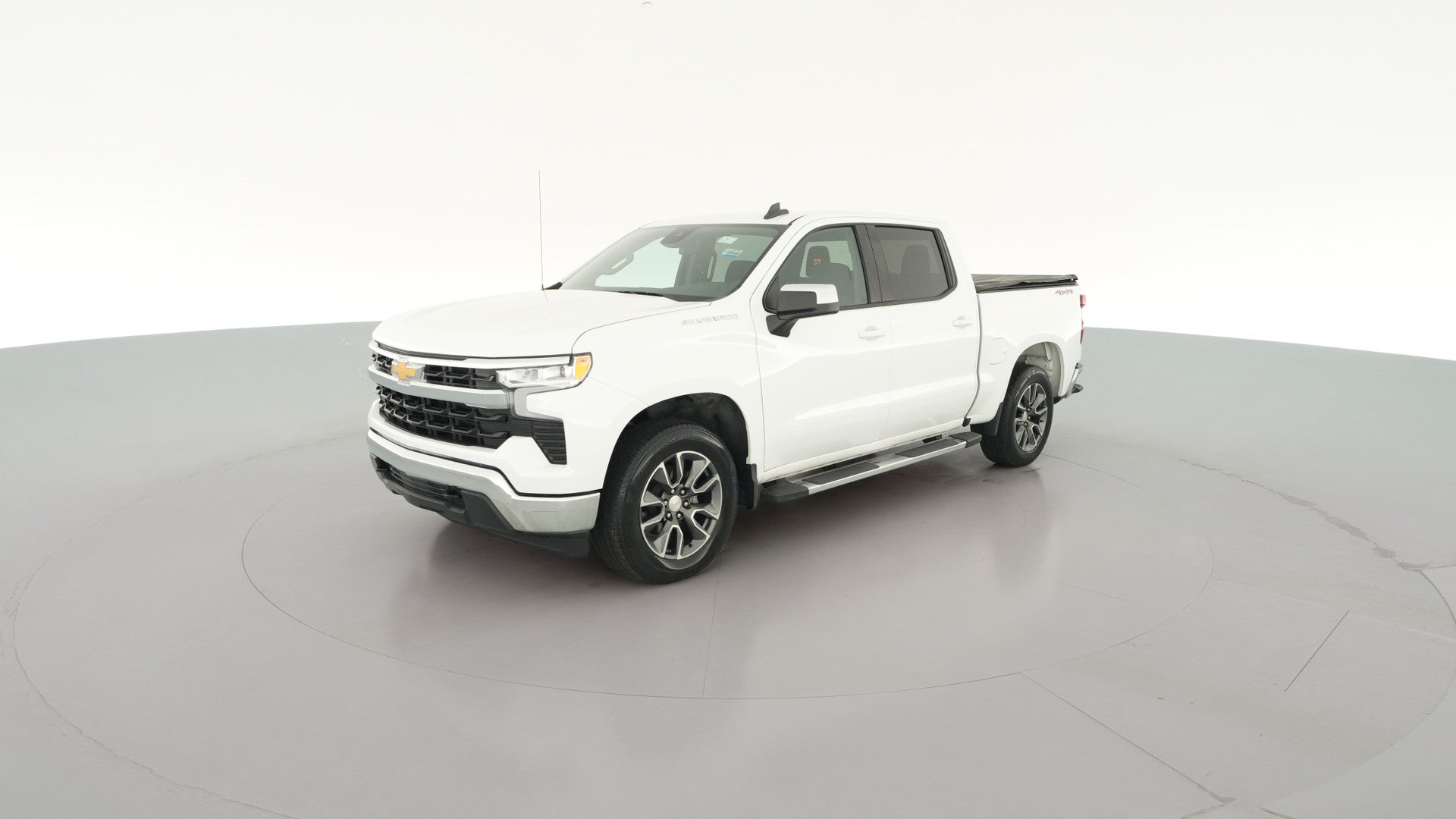 2023 Chevrolet Silverado 1500 Crew Cab vehicle photo
