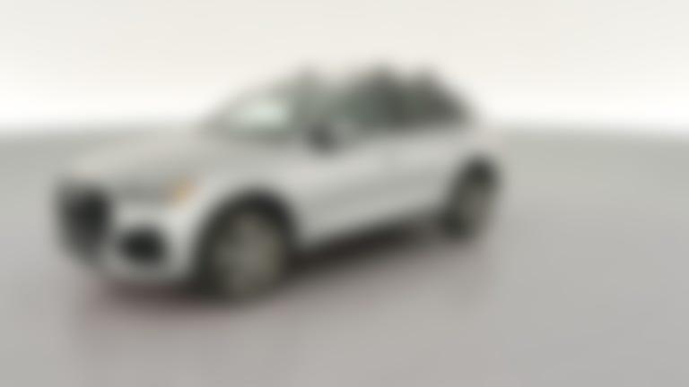 2025 Audi Q5 vehicle photo