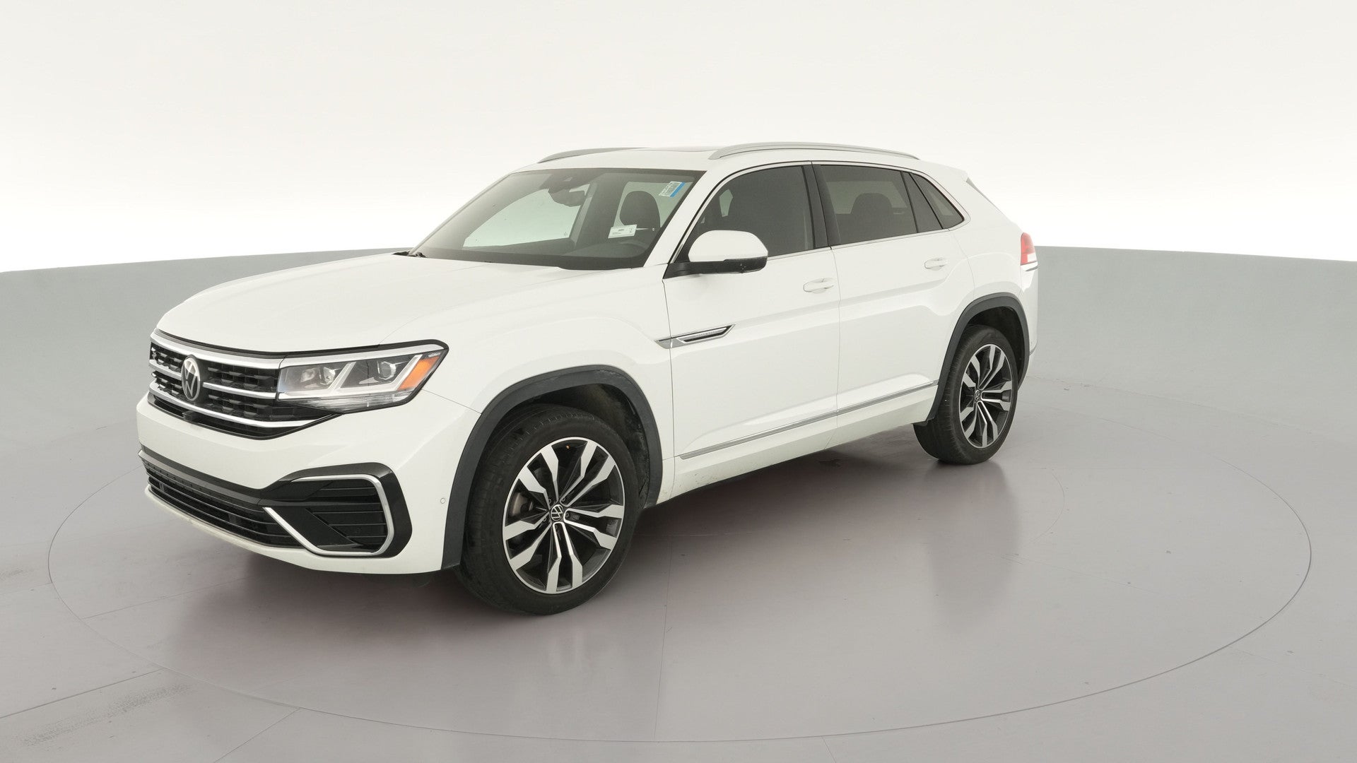 2020 Volkswagen Atlas Cross Sport vehicle photo