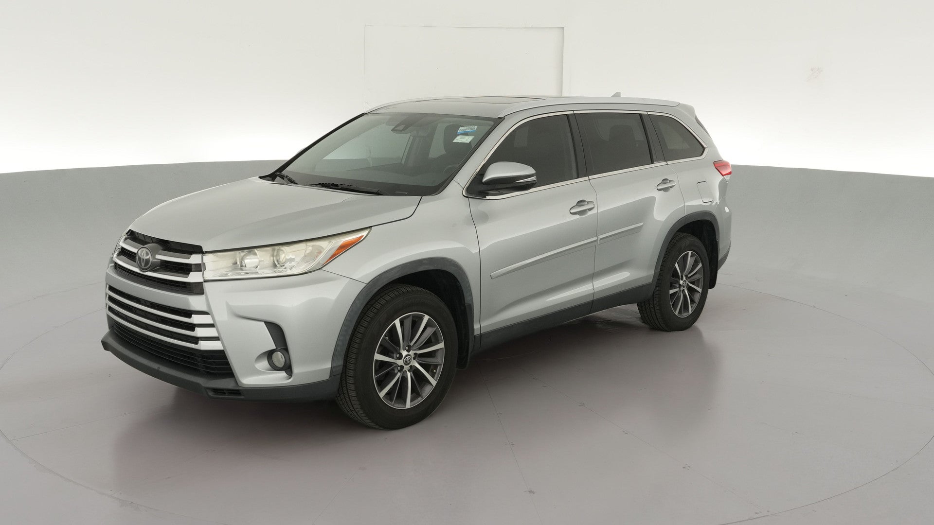 2019 Toyota Highlander vehicle photo