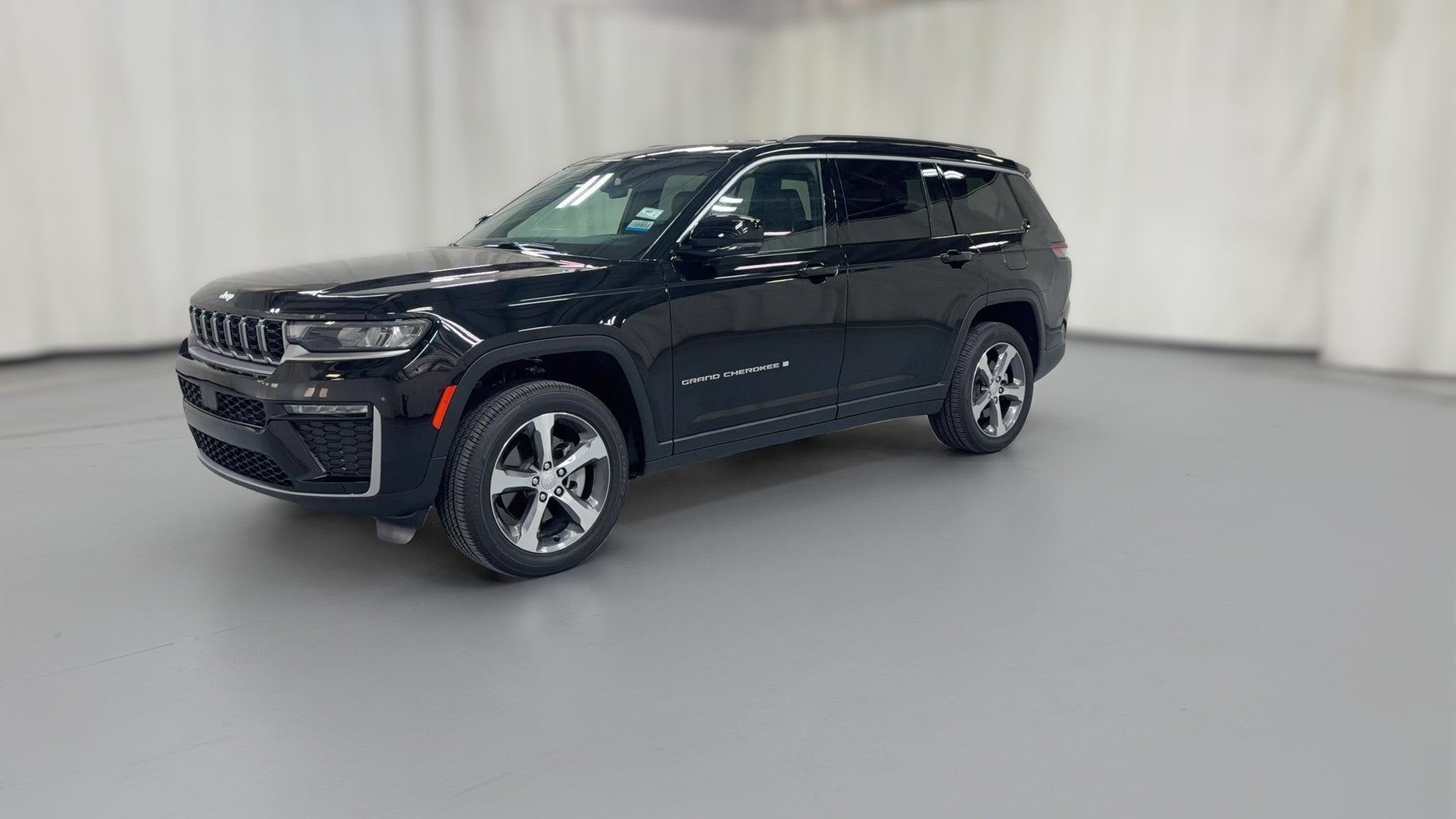 2026 Jeep Grand Cherokee L vehicle photo