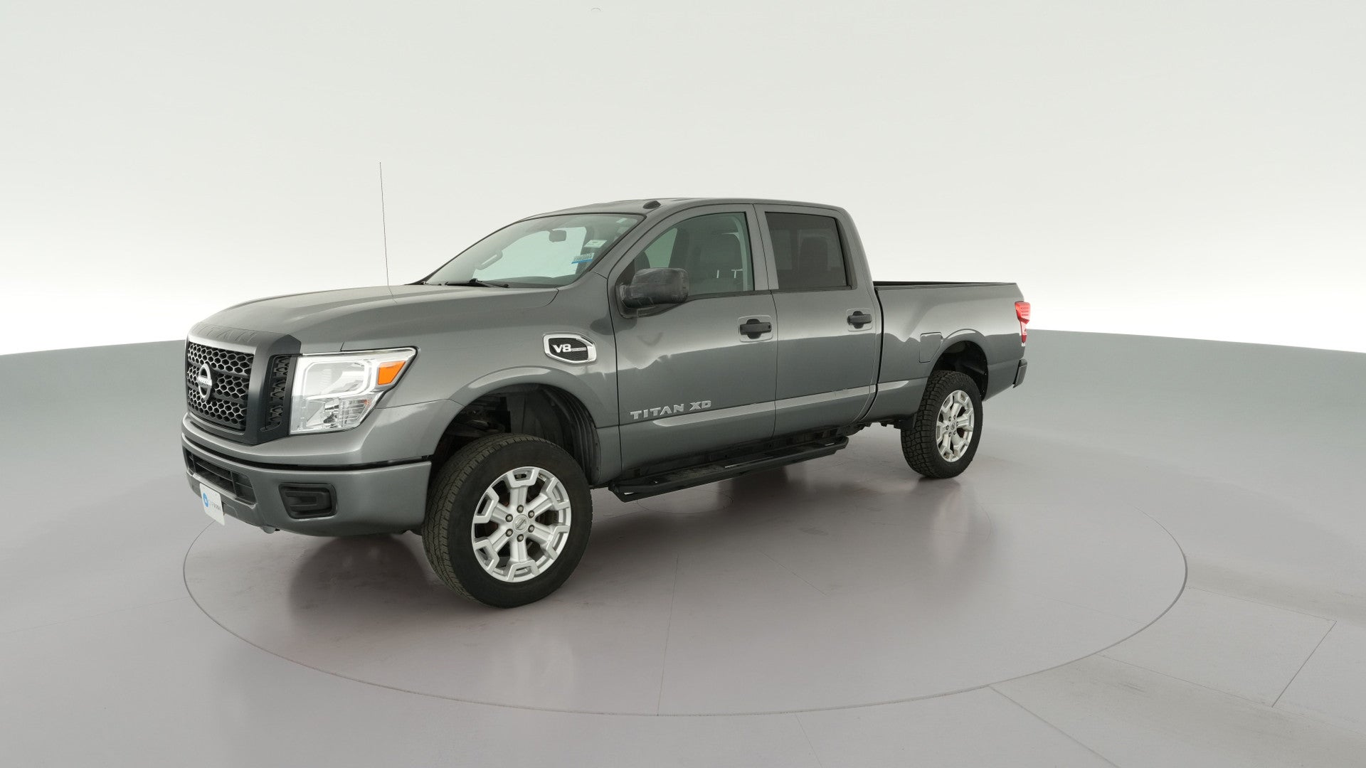 2019 Nissan TITAN XD Crew Cab vehicle photo