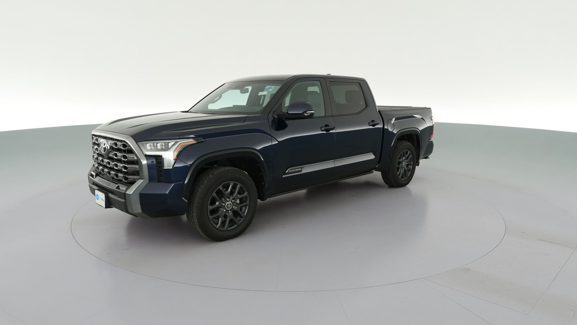 2022 Toyota Tundra CrewMax vehicle photo