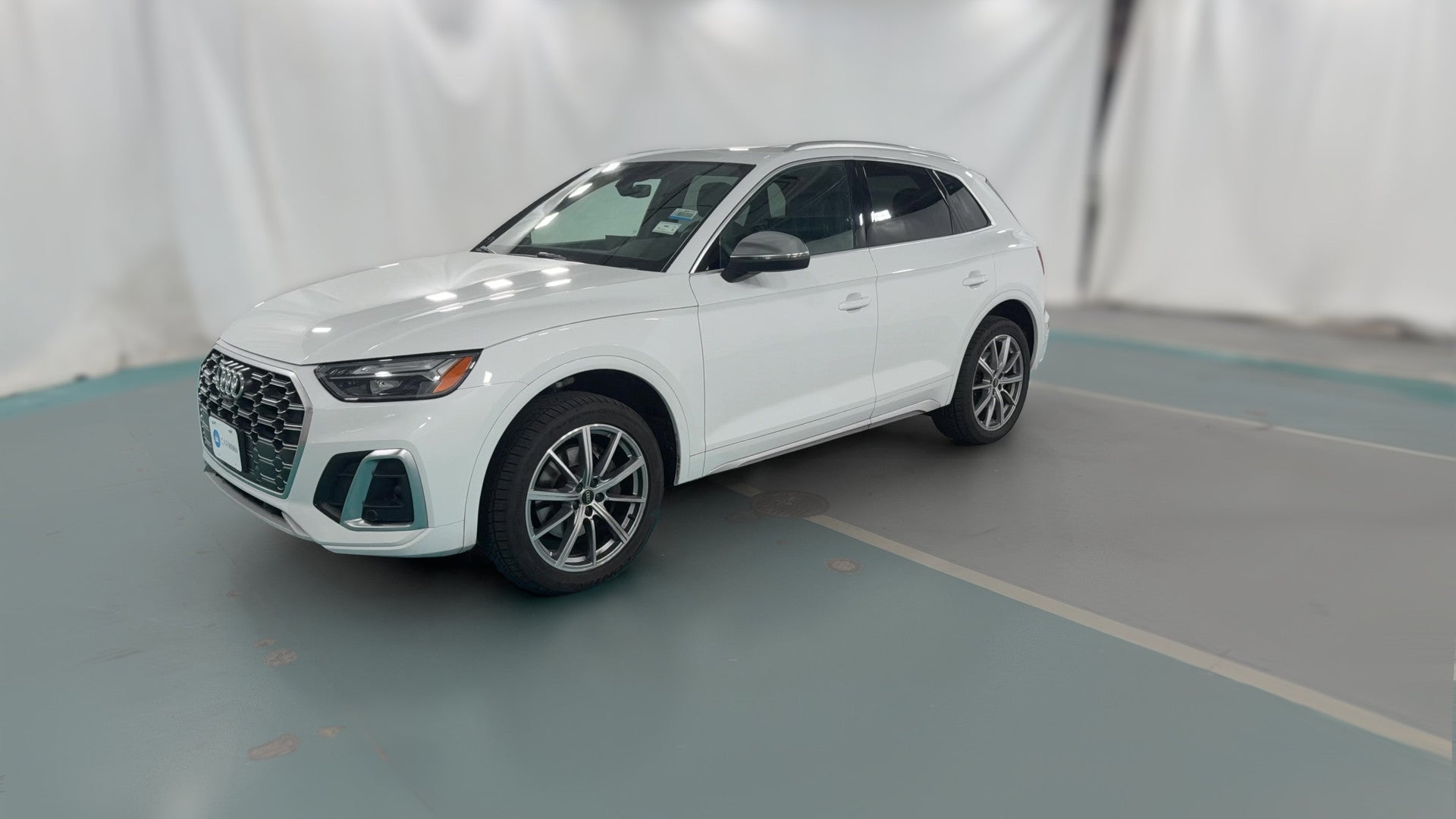 2021 Audi SQ5 vehicle photo