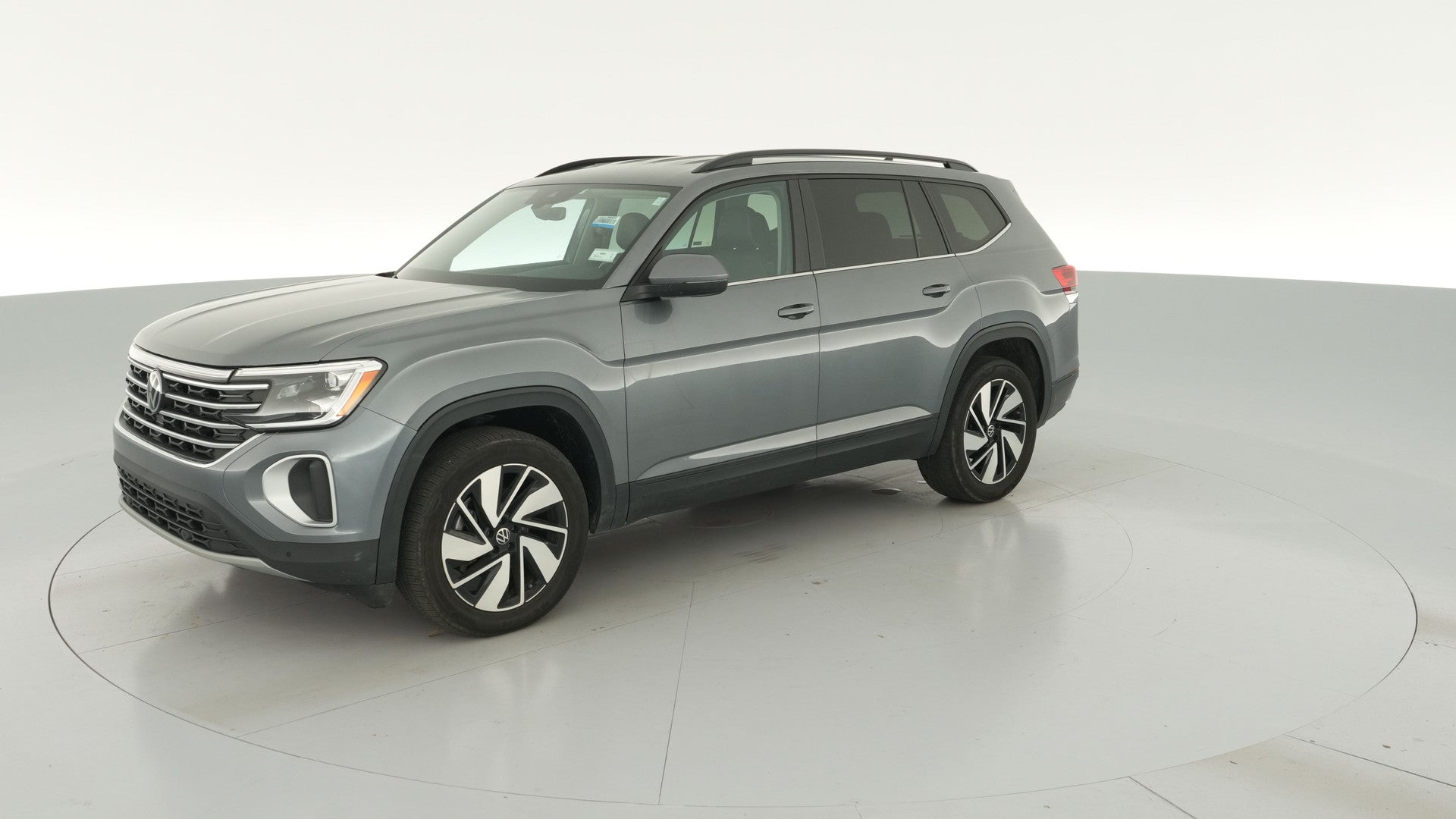 2025 Volkswagen Atlas vehicle photo