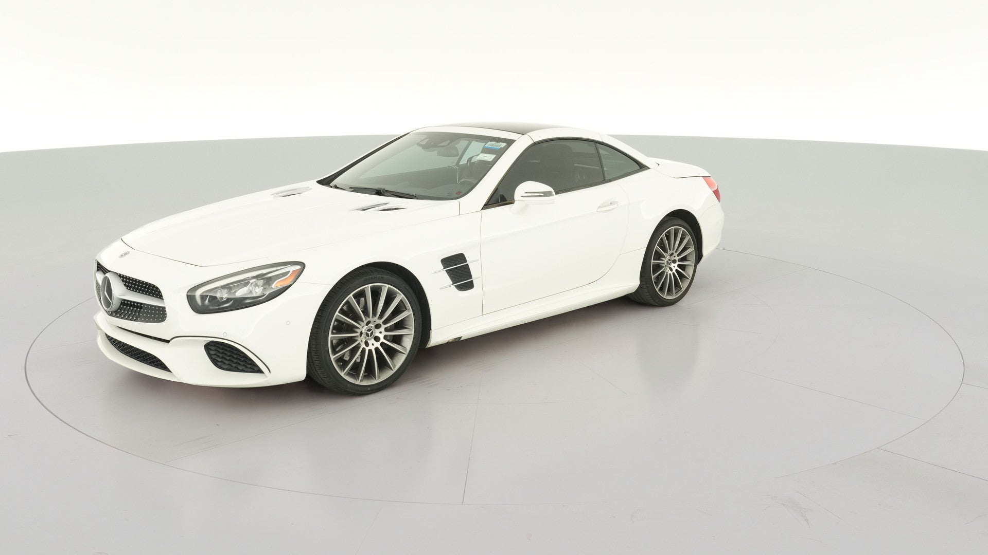 2020 Mercedes-Benz SL vehicle photo