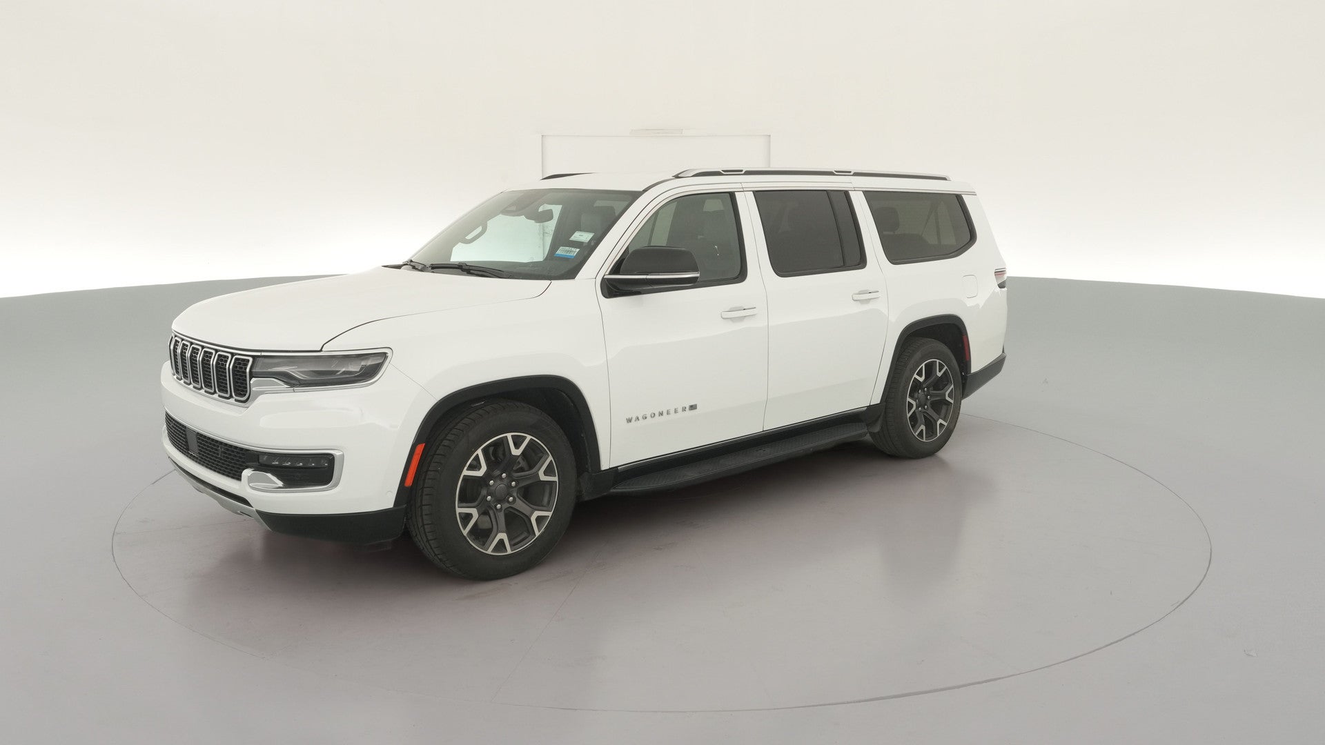 2023 Jeep Wagoneer L vehicle photo