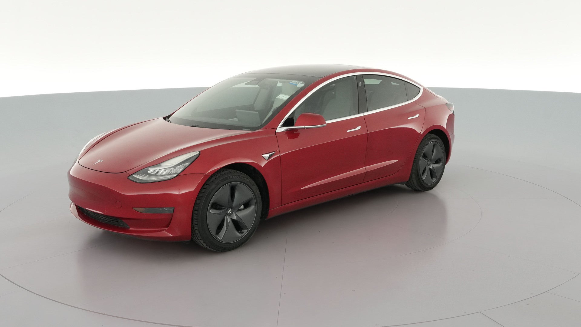 2019 Tesla Model 3 vehicle photo
