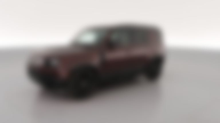 2025 Land Rover Defender 110 vehicle photo