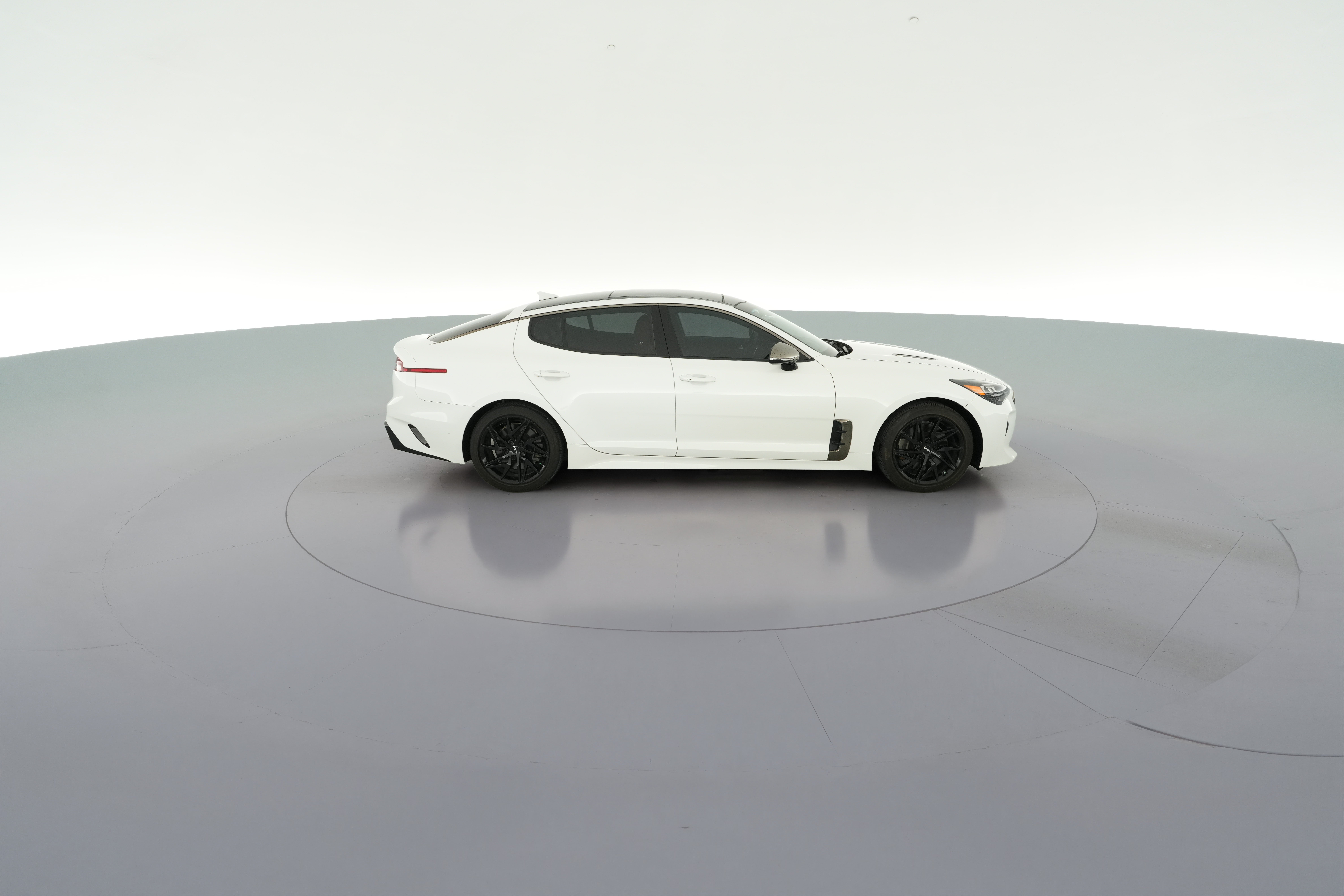 2023 Kia Stinger GT-Line - Photo 40