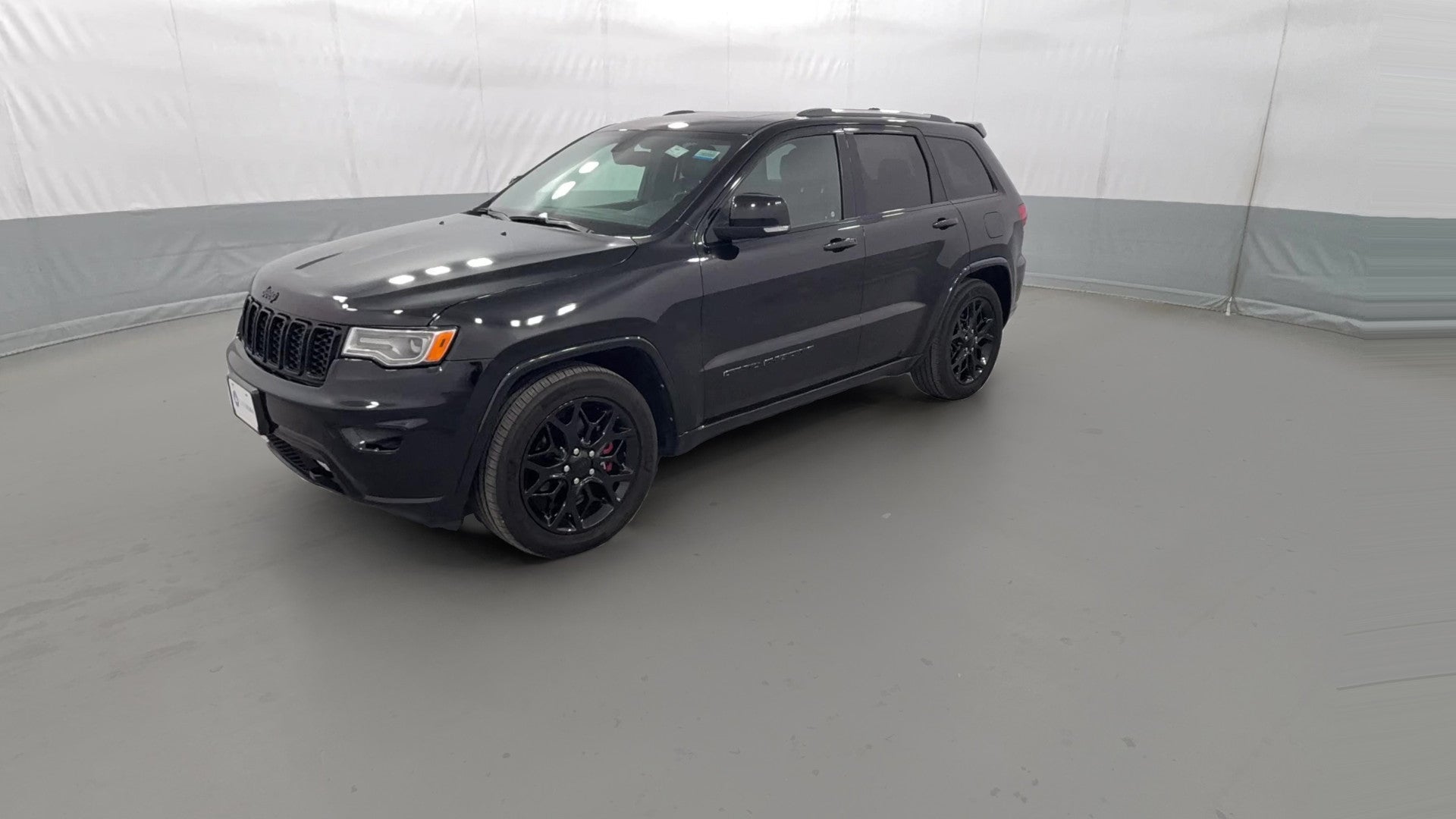 2021 Jeep Grand Cherokee vehicle photo