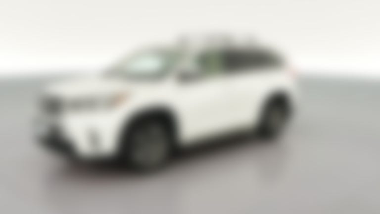 2017 Toyota Highlander vehicle photo