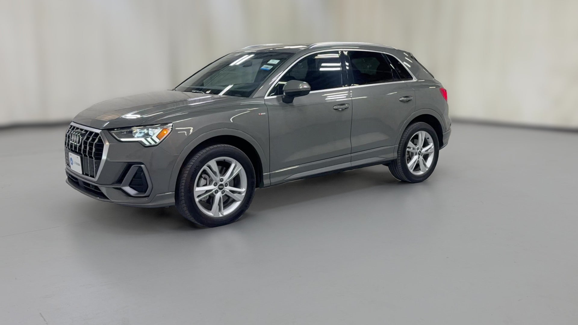 2024 Audi Q3 vehicle photo