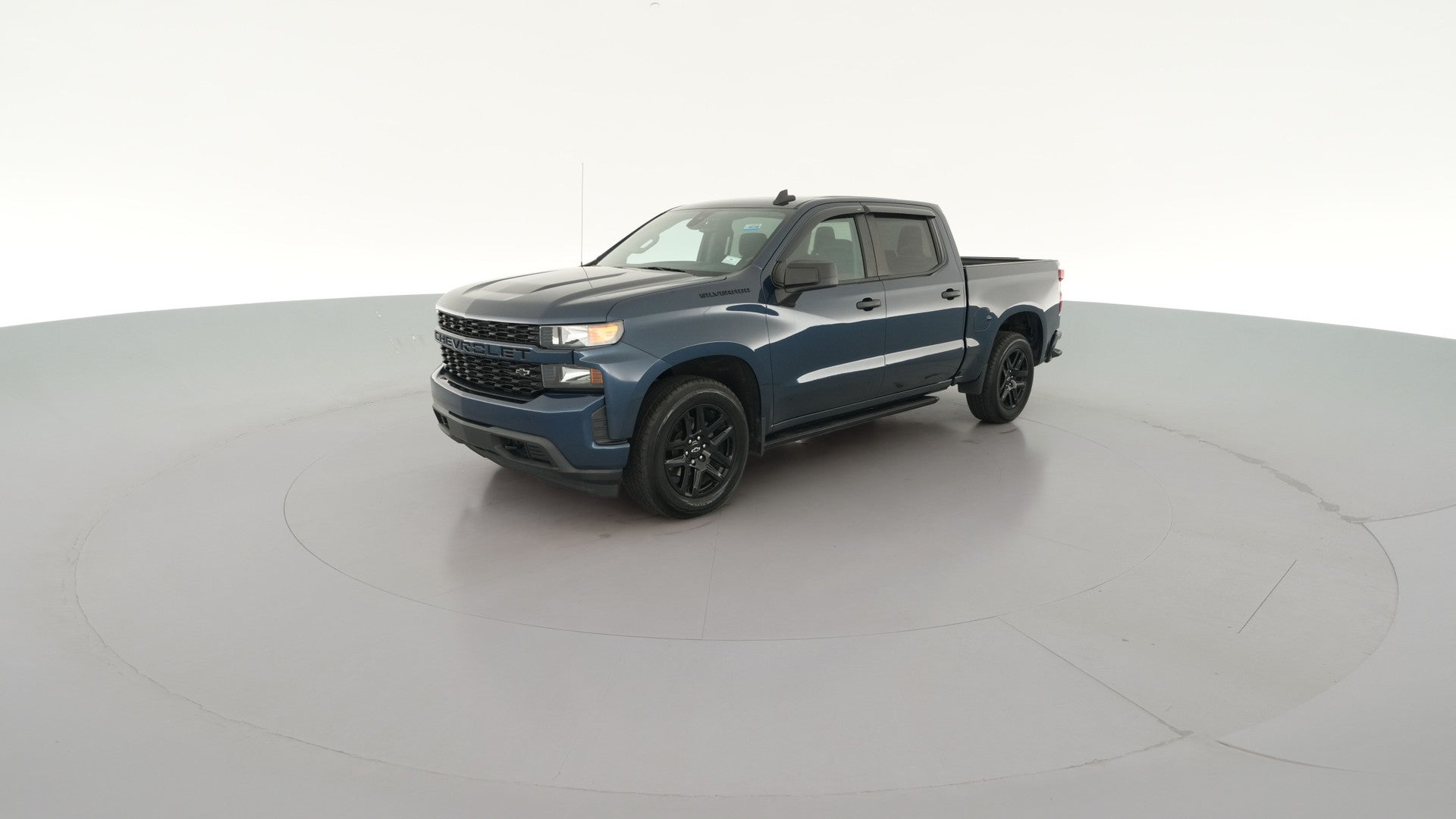 2022 Chevrolet Silverado 1500 Limited Crew Cab vehicle photo