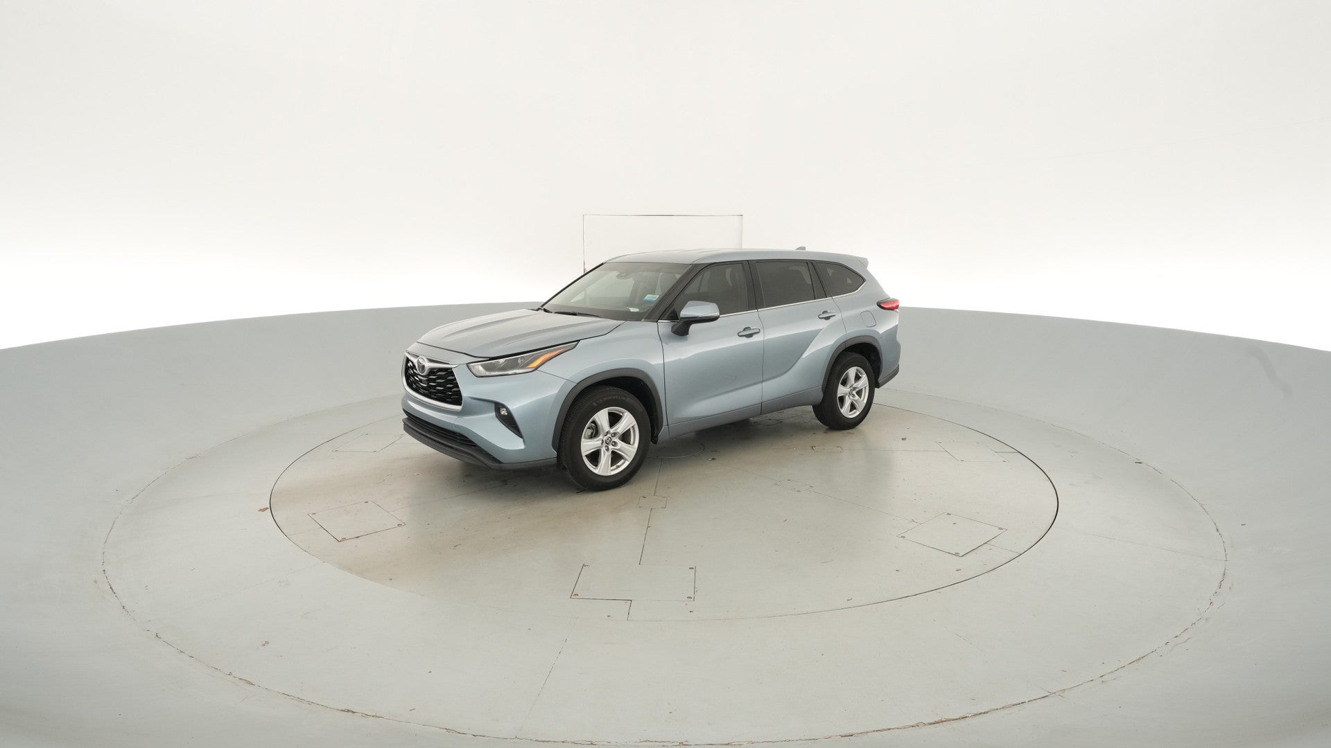 2021 Toyota Highlander vehicle photo