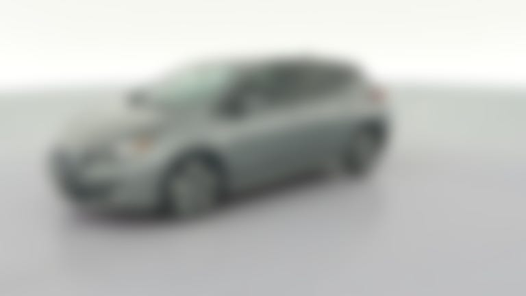 2018 Nissan LEAF vehicle photo